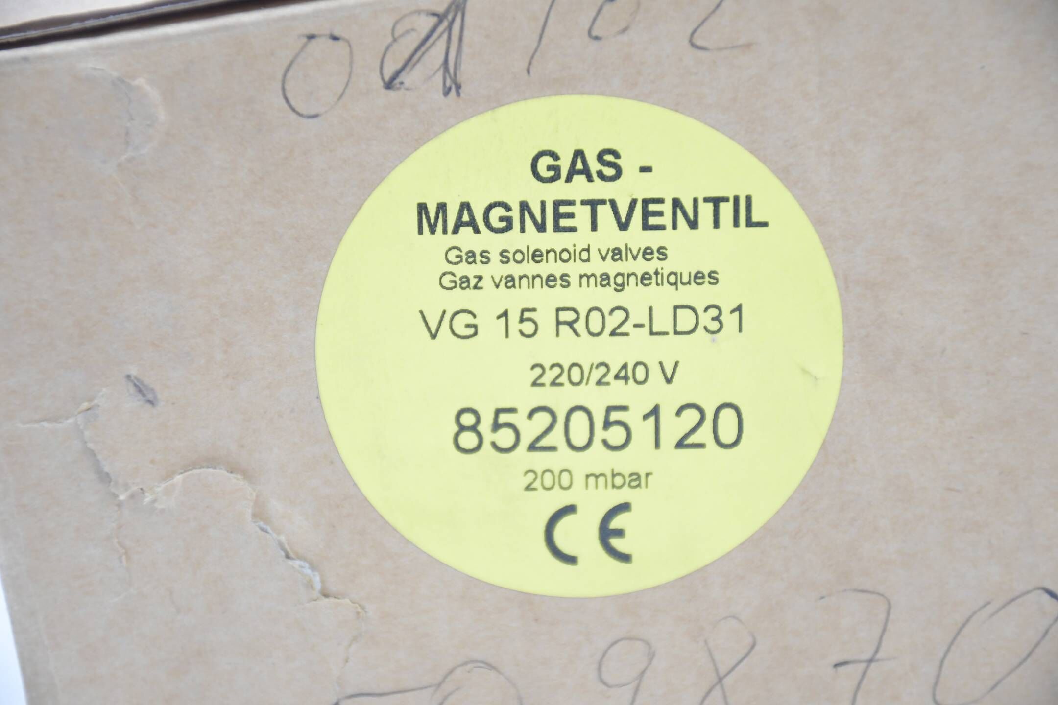 Krom Schröder Gas-Magnetventil VG 15 R02LD31 85205120 ( VG15R02LT31D )