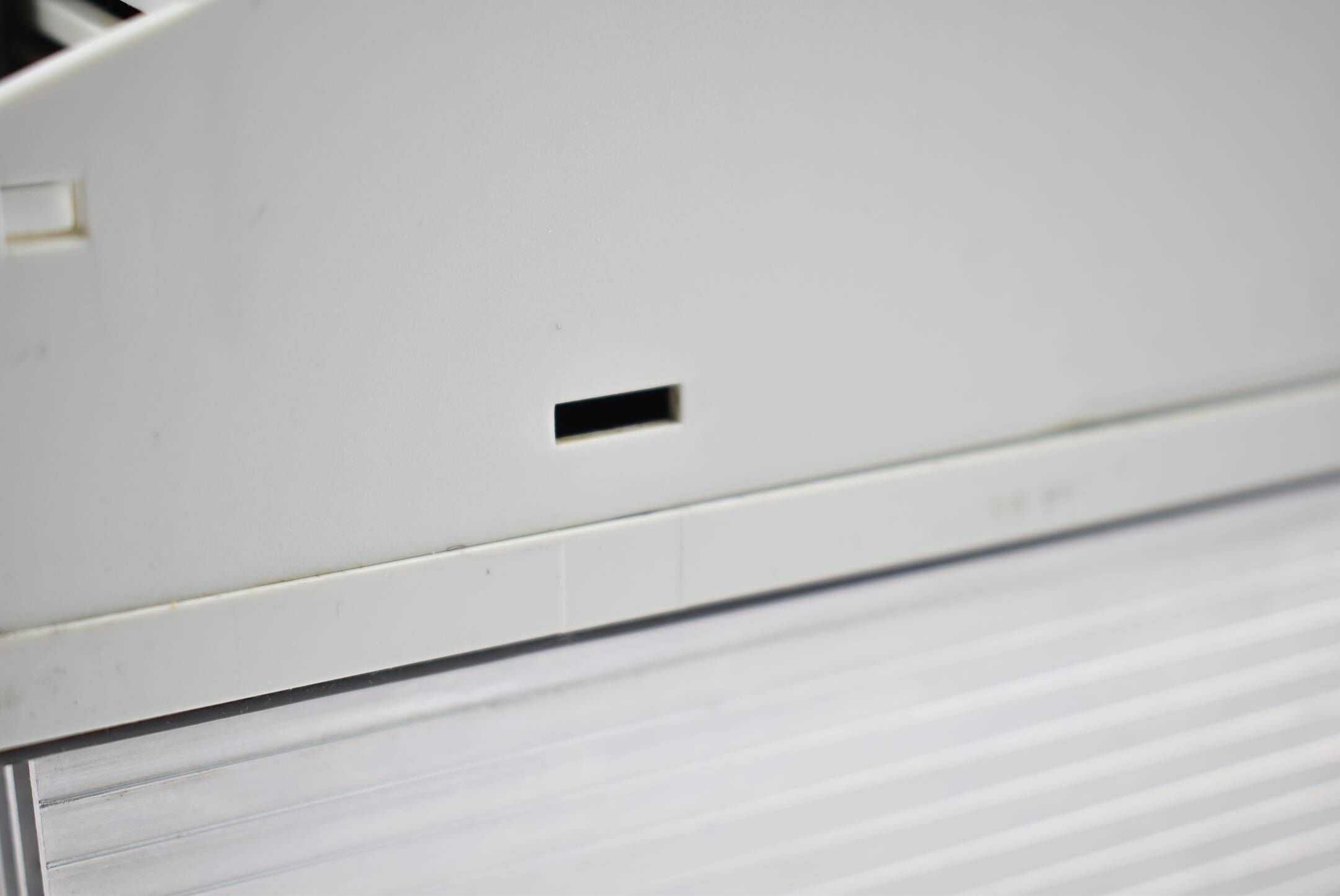 KUKA Lenze Servo Drive KSD1-48 E93DA123I4B531 ( 00470200 ) E93DA123I4B531XX2A22