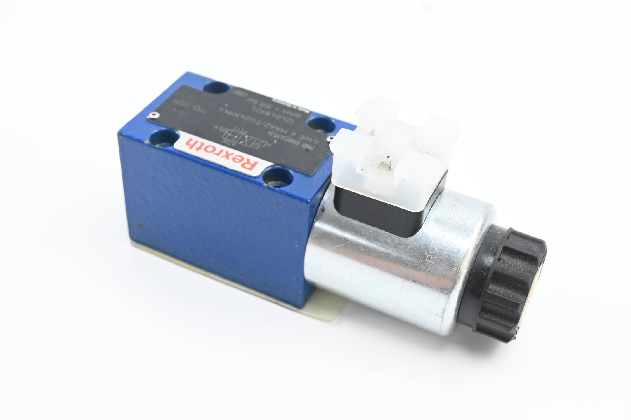 Rexroth Wegeschieberventil 4WE6HA62/EG24N9K4 ( R900549534 )