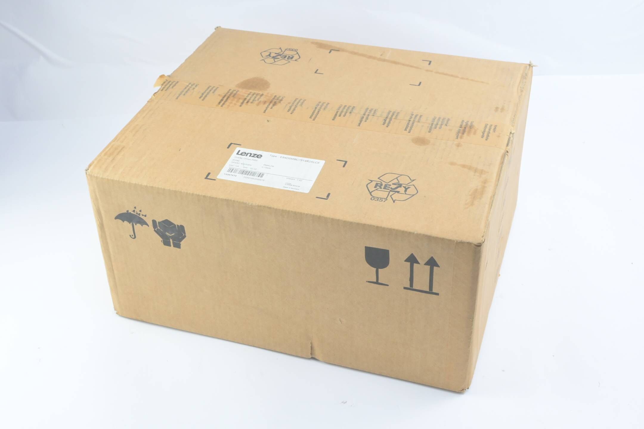 Lenze Inverter Drives 8400 E84DSMBC7514R2SLCE