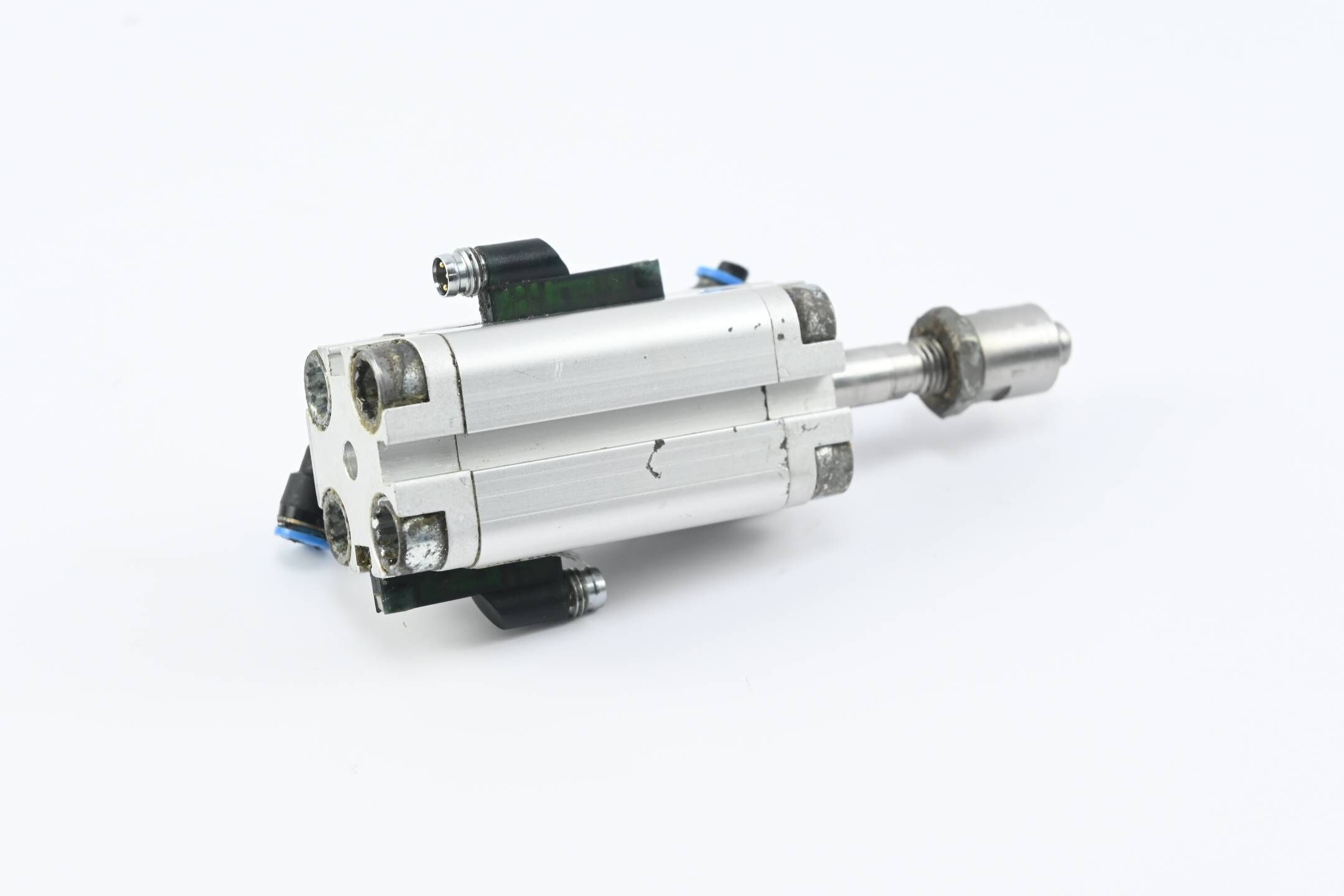 Festo Kompaktzylinder ADVU-20-40-A-P-A ( 156606 )