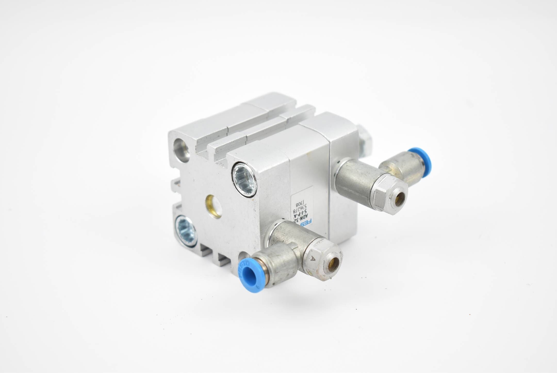 Festo Kompaktzylinder ADN-32-5-I-P-A ( 536278 )