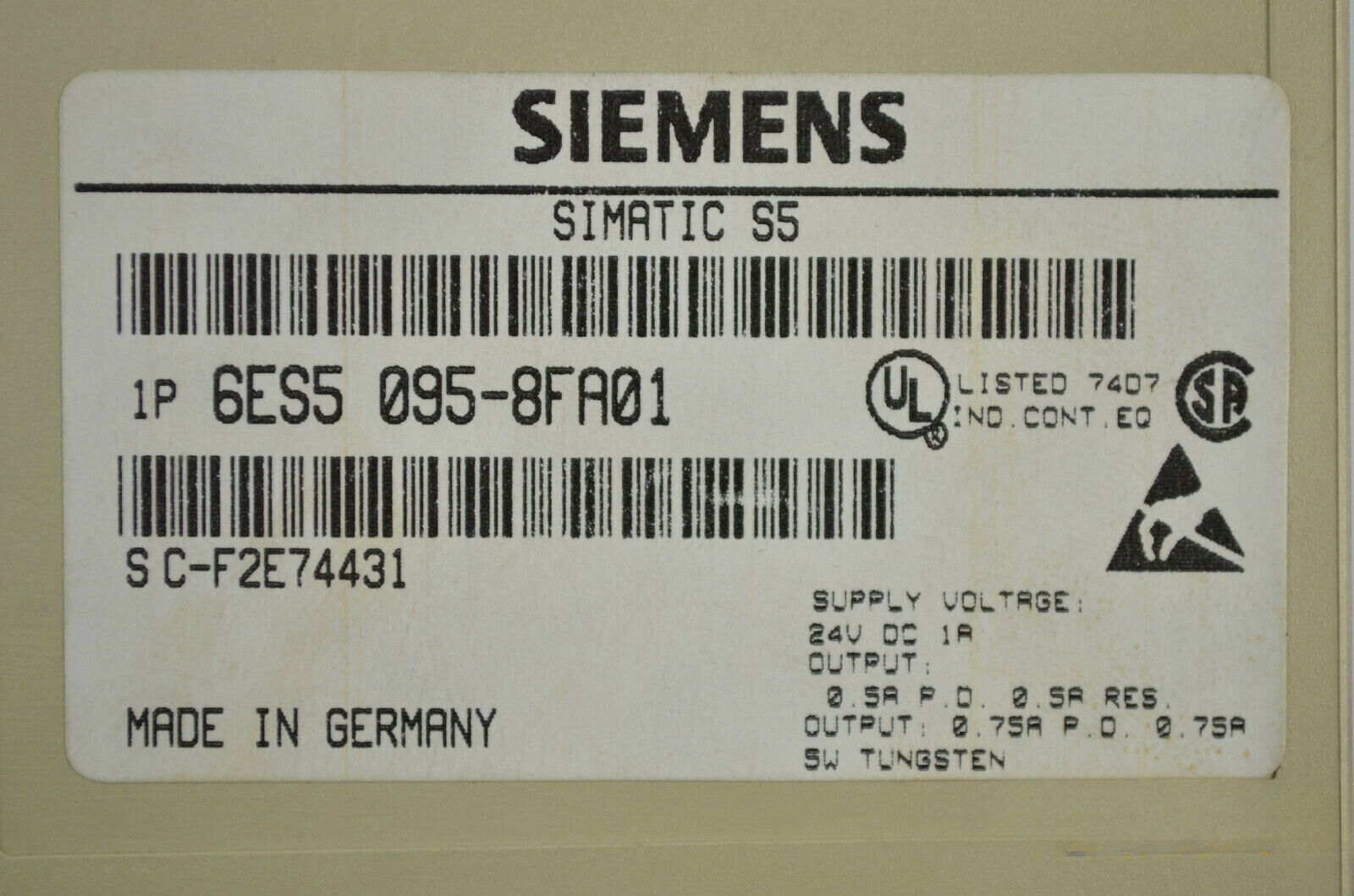 Siemens simatic S5 095F 6ES5095-8FA01 ( 6ES5 095-8FA01 )