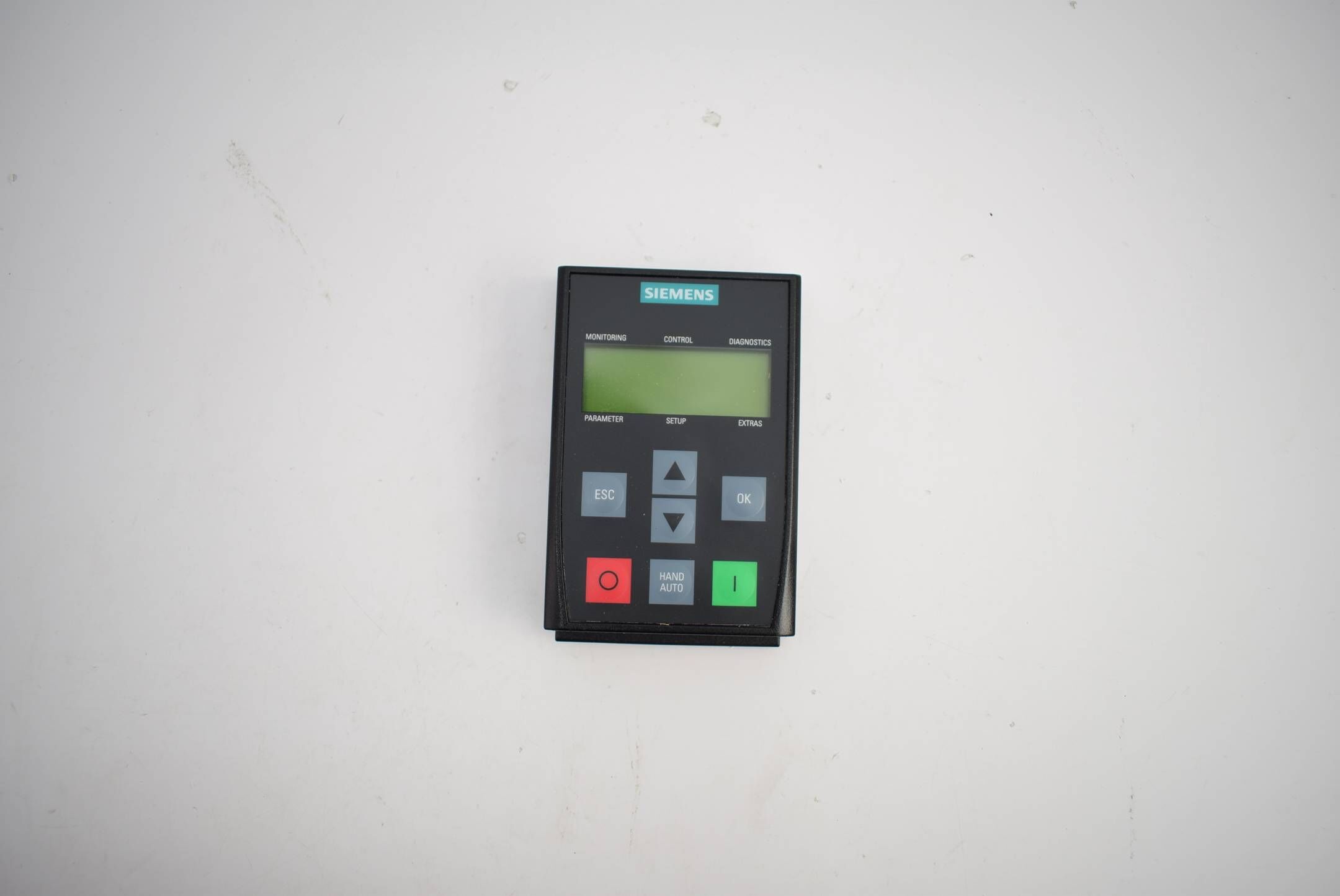 Siemens sinamics G120 Panel 6SL3 255-0AA00-4CA1 ( 6SL3255-0AA00-4CA1 ) E07