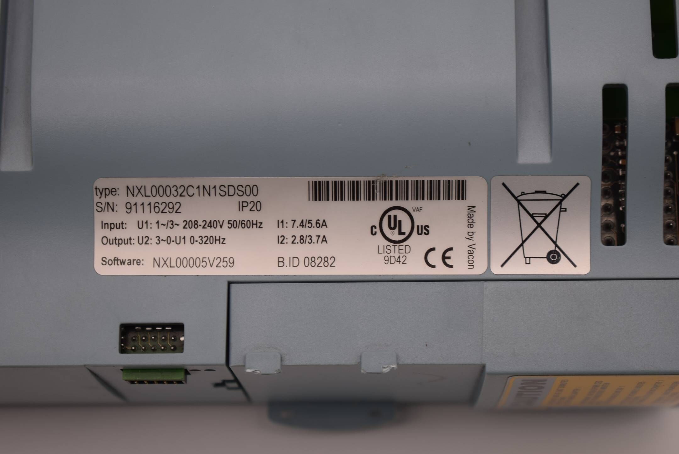 Vacon Frequenzumrichter NXL00032C1N1SDS00