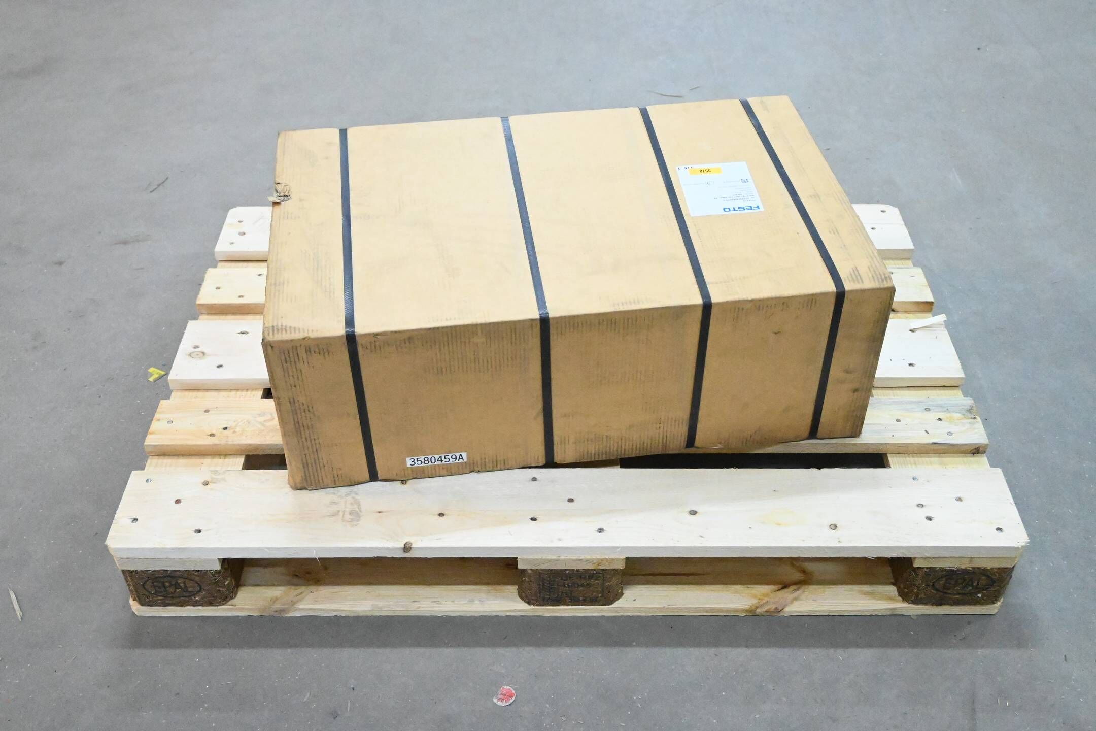 Festo VTSA-F-FB ( 50E-F06GPQPAKANMKB-S 45P-N-XP2-SNPP-3AK-3JMML+P1 ) 547965