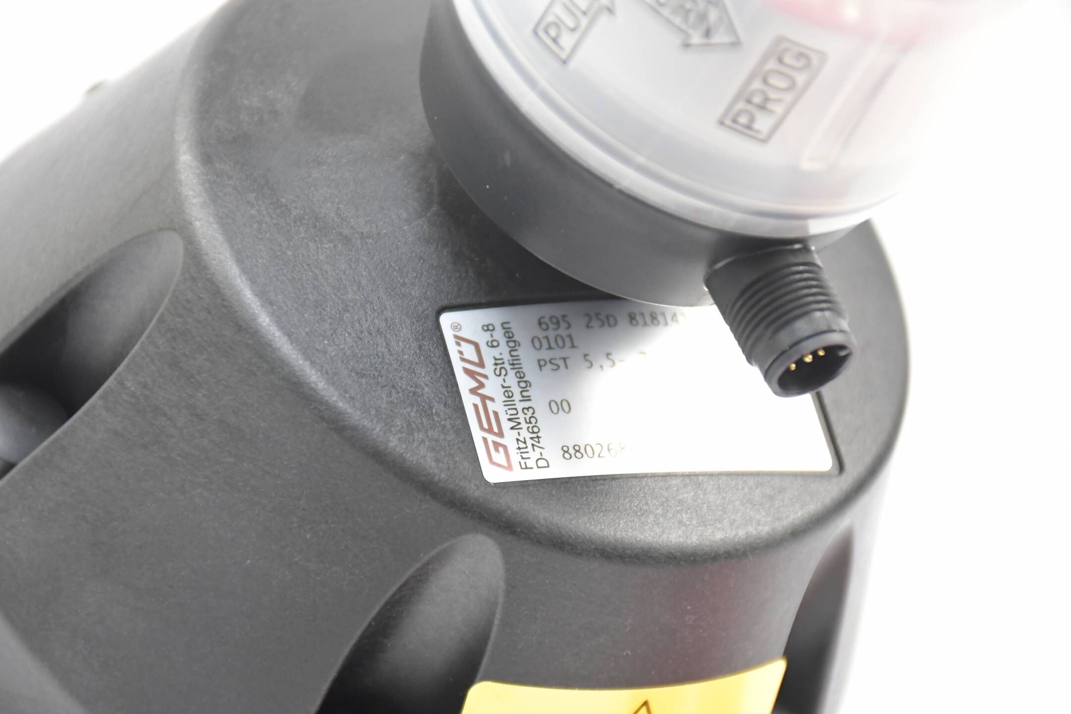 Gemü Pneumatisches Membranventil 695 25D 8181411/N inkl. 1235000Z3SM125030G10