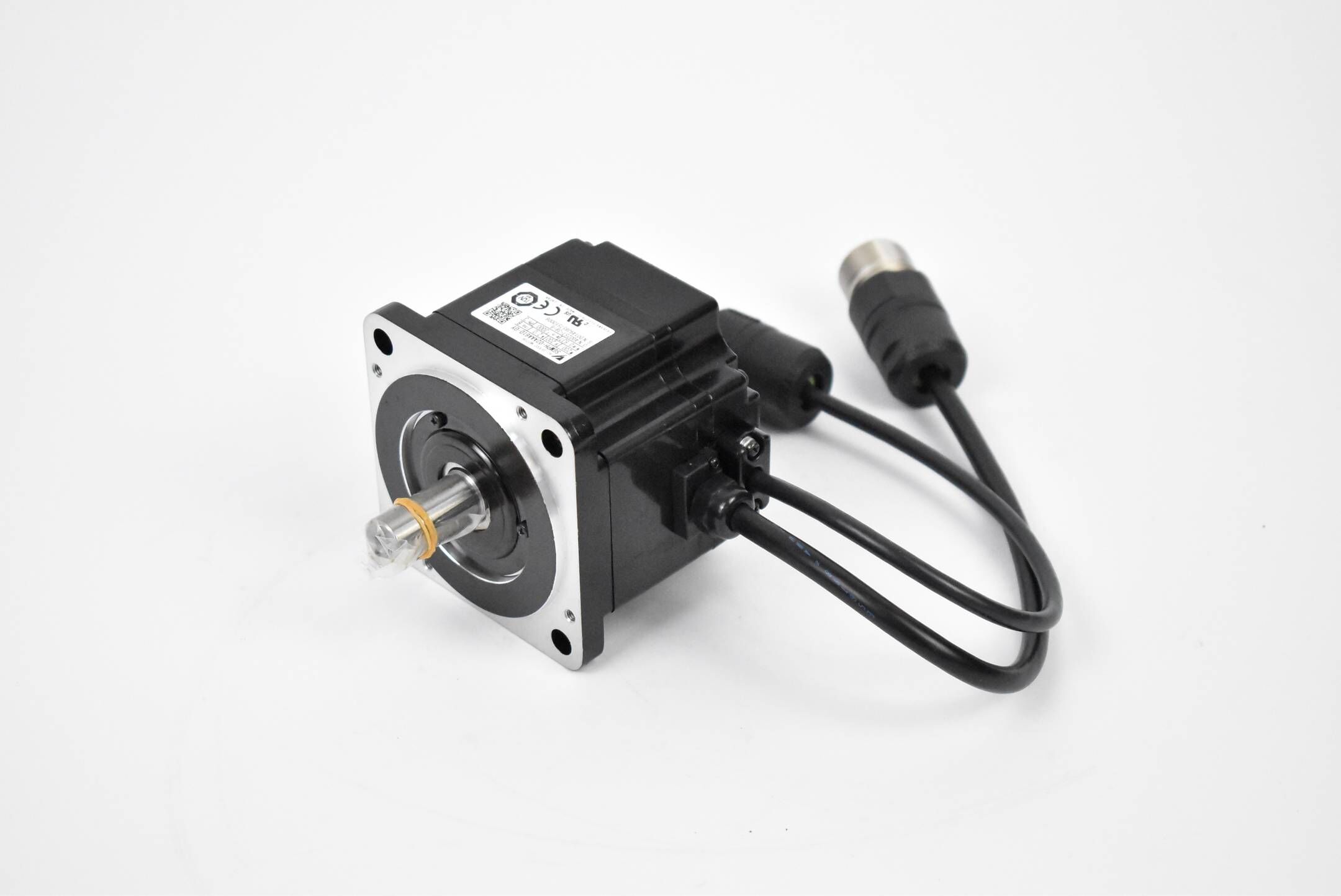 Yaskawa AC Servo Motor SGMPH-02AAA61D-0Y ( SGMPH02AAA61D0Y )