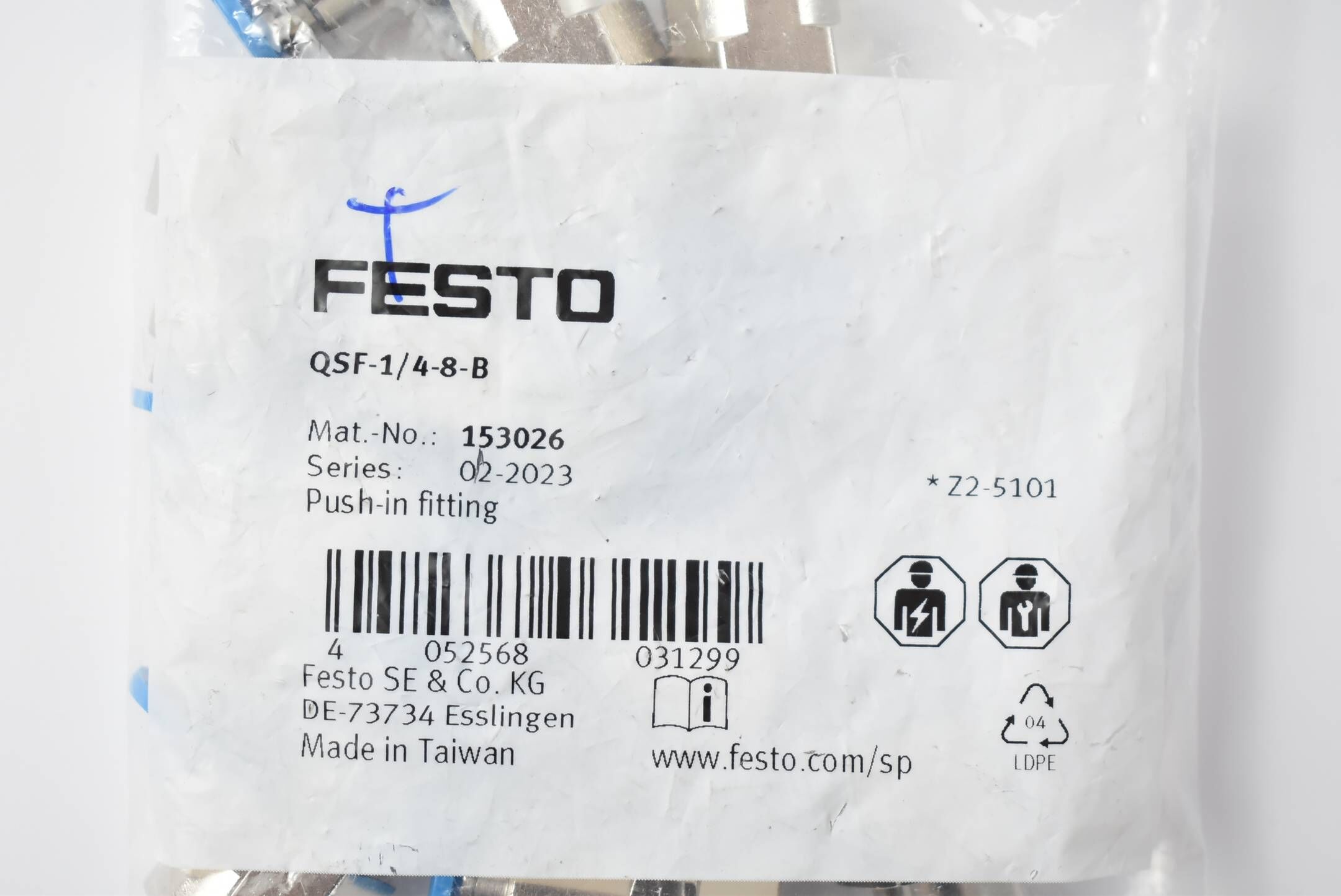 Festo Steckverschraubung QSF-1/4-8-B ( 153026 ) 10 Stk