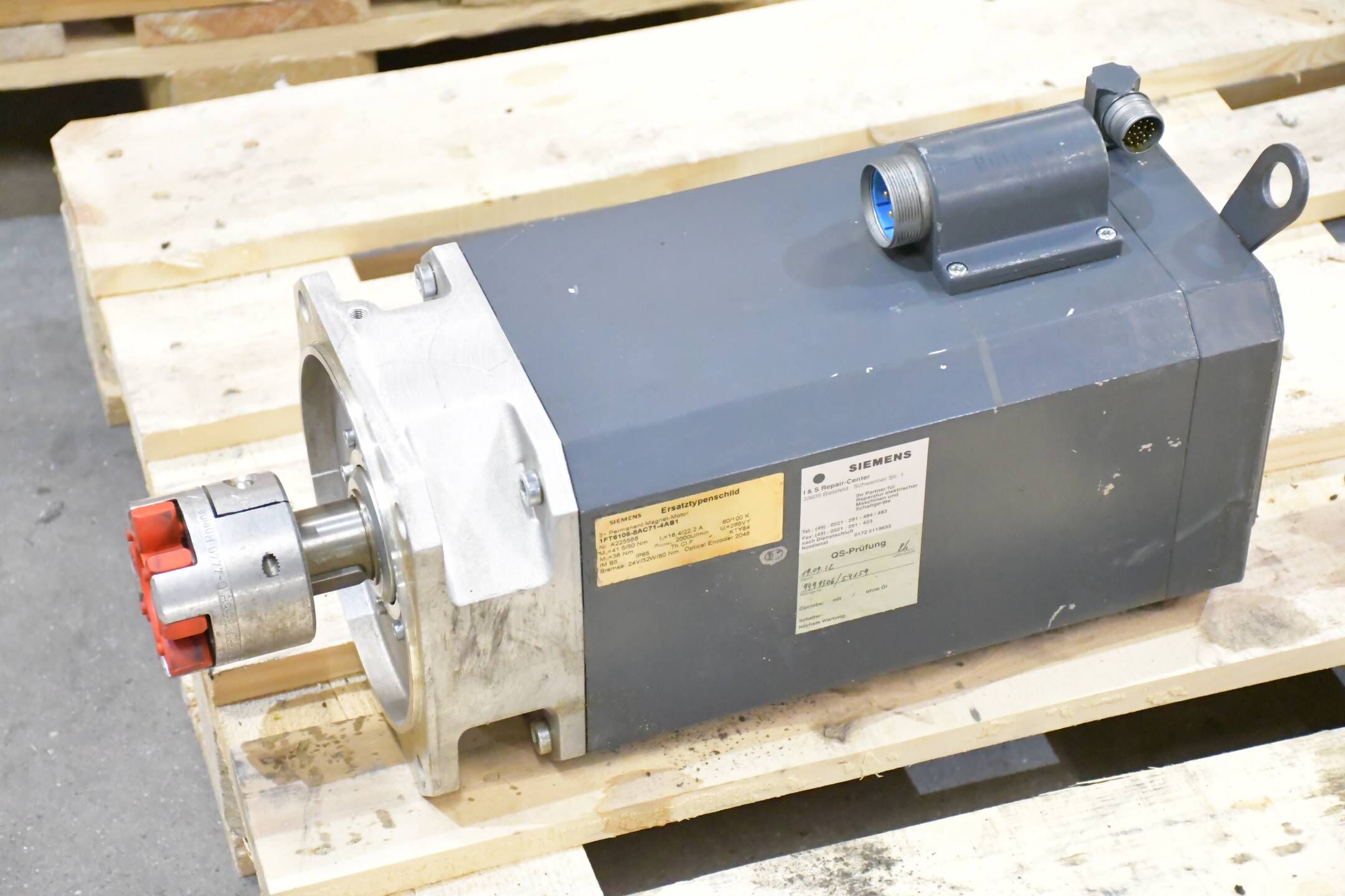 Siemens Simotics S Servomotor 1FT6 1FT6105-8AC71-4AB1 ( 1FT6 105-8AC71-4AB1 )