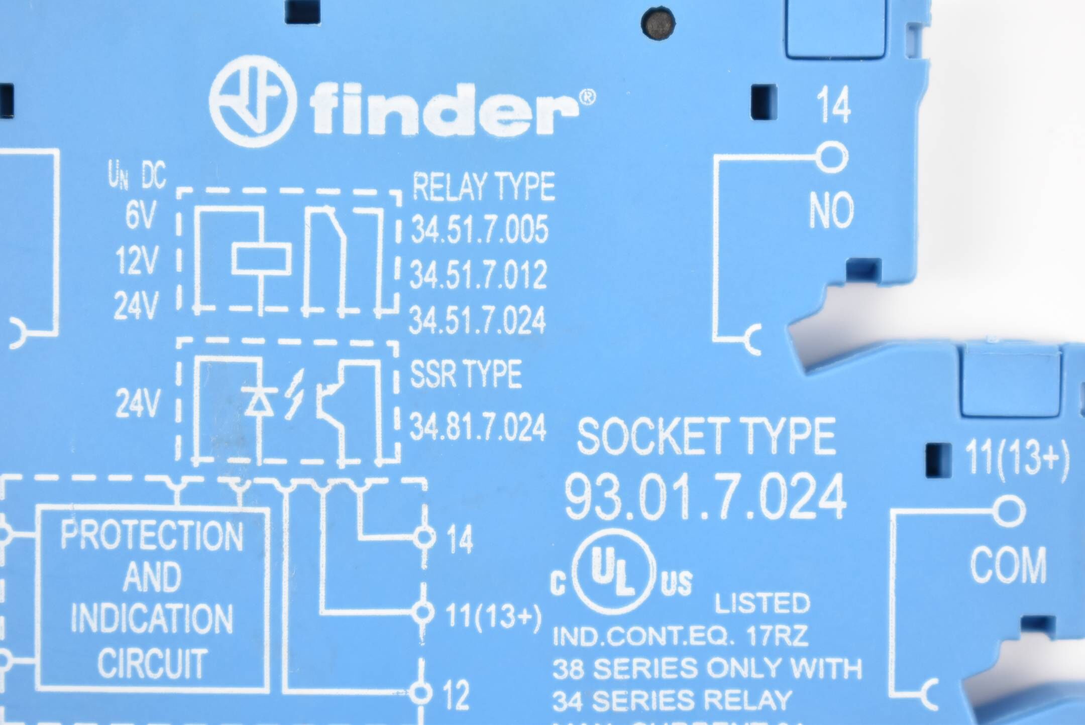 Finder Relaissockel 93.01.7.024 + Relais 34.51.7.024.0010