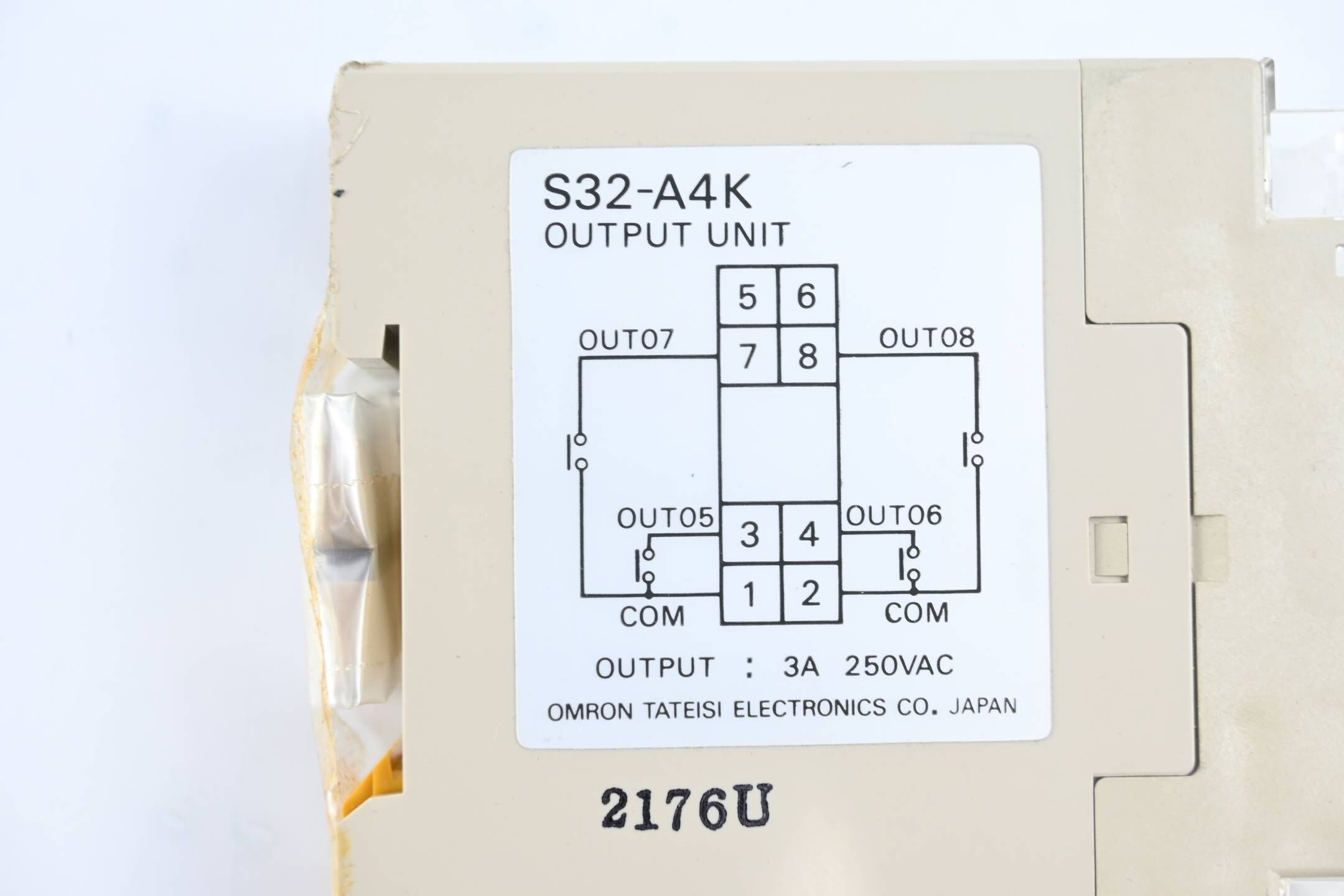 Omron Ausgangsmodul 12VDC ( S32-A4K )