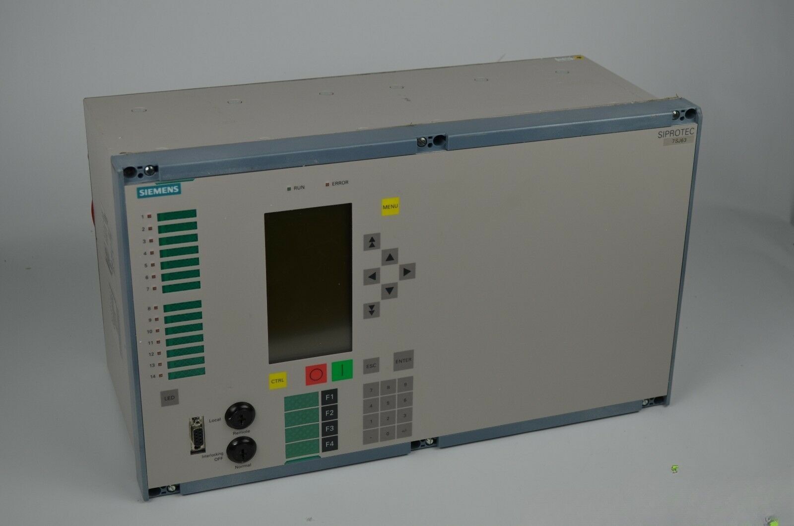 Siemens Siprotec 7SJ6391-2EA92-3AA0/BB ( 7SJ6 391-2EA92-3AA0 )