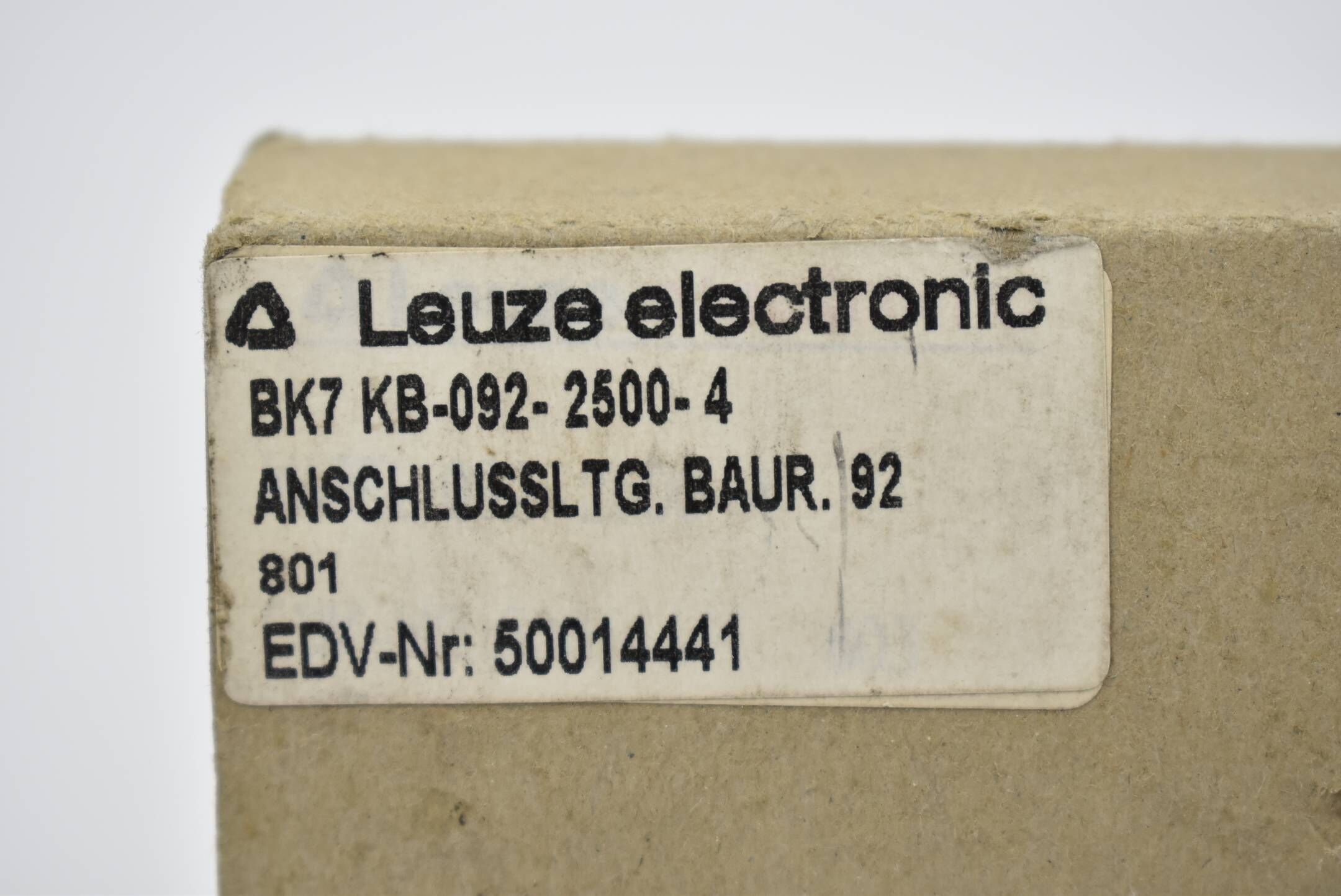 Leuze electronic Anschlussleitung Baur.92 BK7 KB-092-2500-4 ( 50014441 )