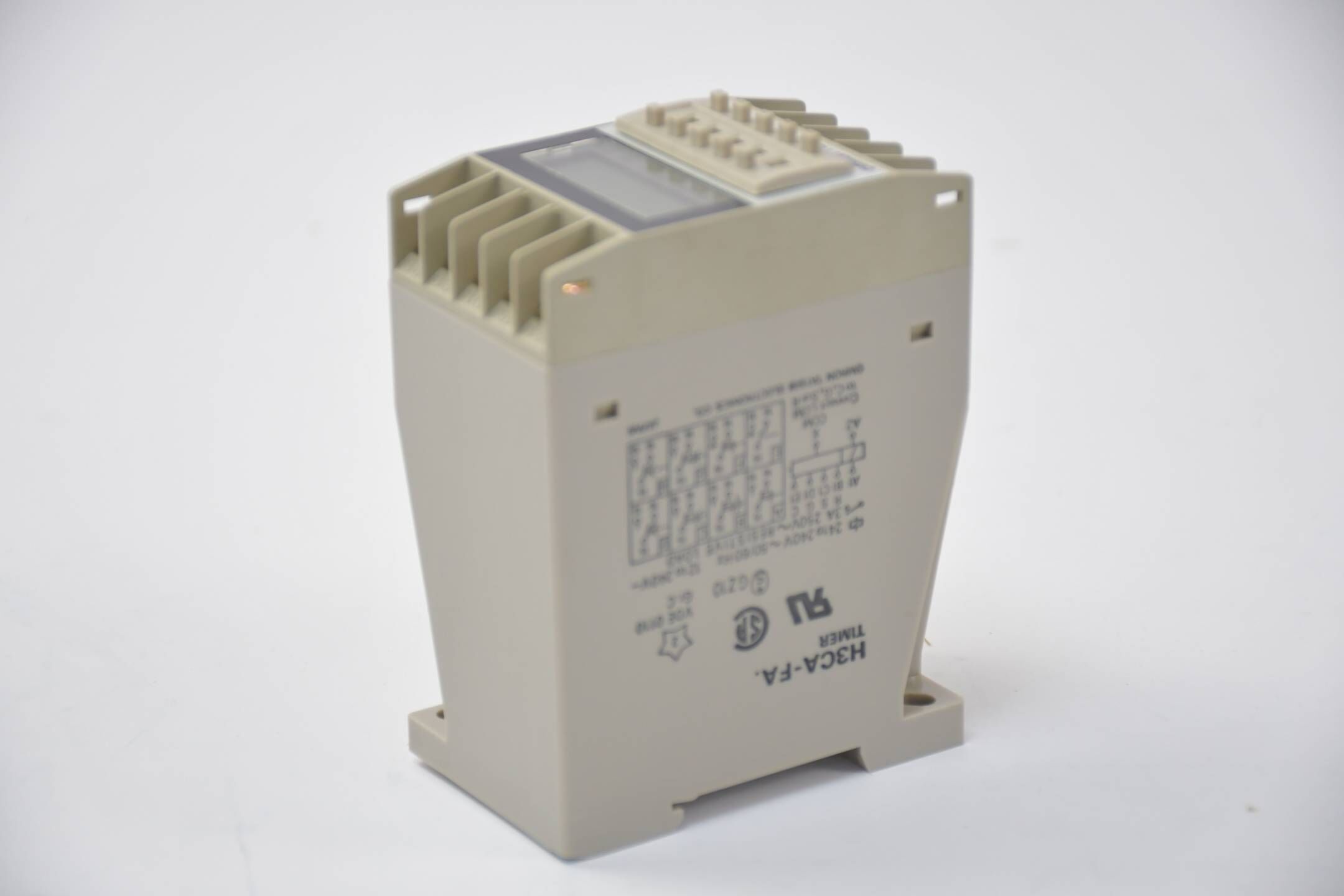 Omron Timer 24 to 240VAC / 12 to 240VDC ( H3CA-FAD1N )