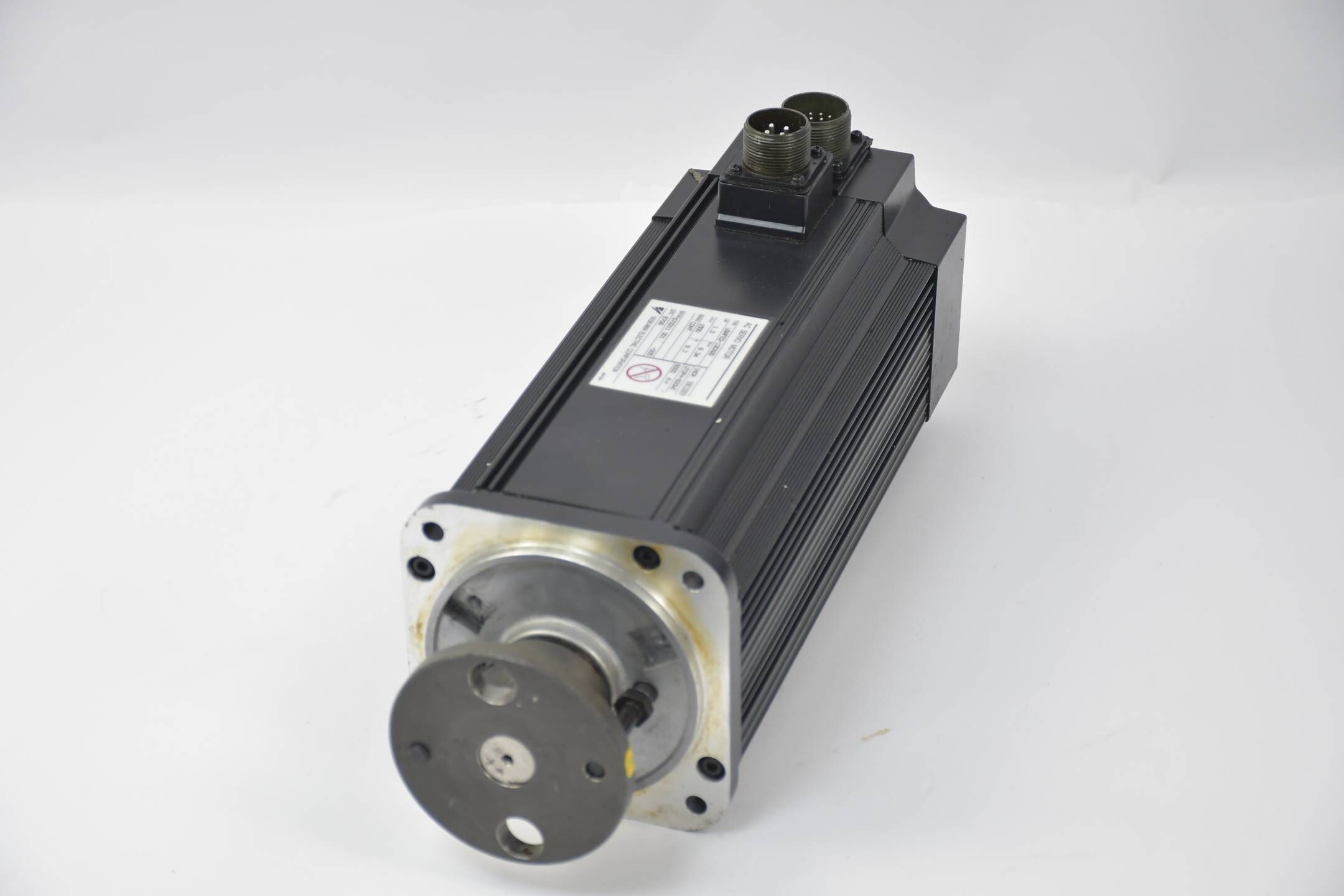 Yaskawa AC Servomotor USAFED-13CA2S