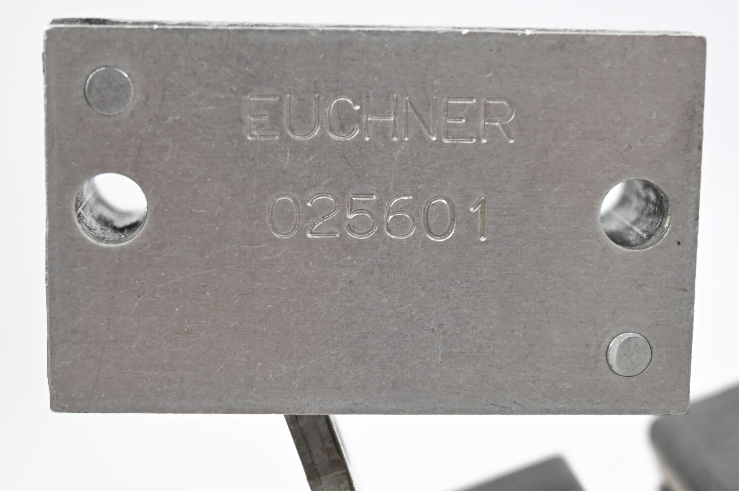 Euchner Sicherheitsschalter TZ1 RA 024 ( 045180 ) + Radiusbetätiger 025601