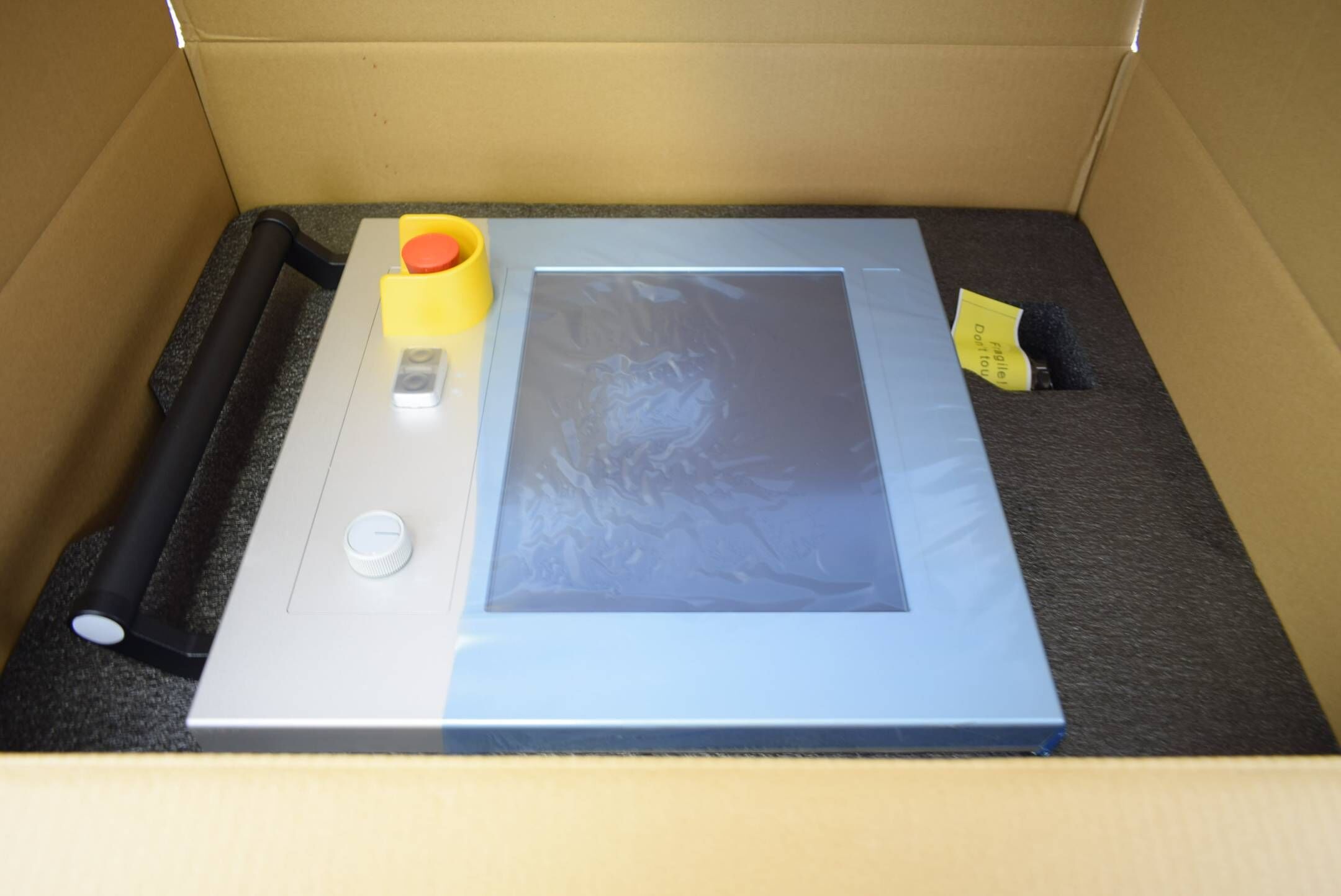 Siemens simatic OEM Flat Panel 15T V2 Operator terminal 6AV7466-2TB20-0ME1 A03