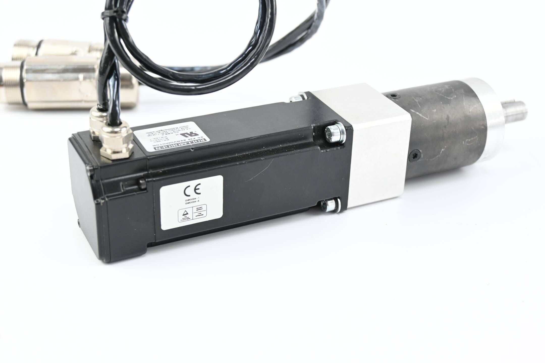 Kollmorgen PM Servomotor AKM13C-ANCNR-00 inkl. Neugart Getriebe PLE40