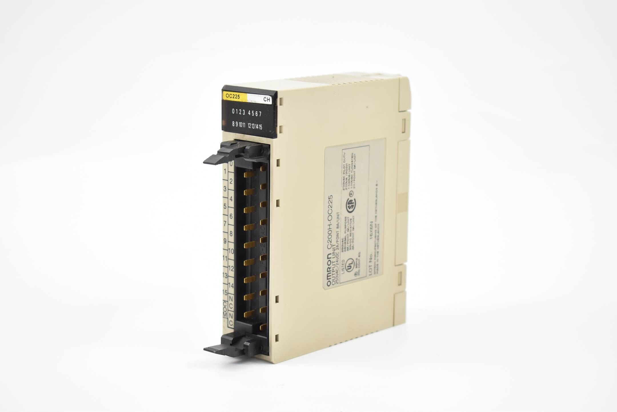 Omron Ausgangsmodul C200H-OC225 ( 250VAC 24VDC )