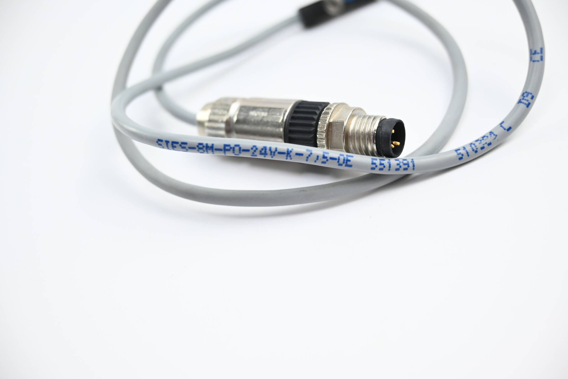 Festo Näherungsschalter SIES-8M-PO-24V-K-7,5-OE ( 551391 ) inkl. Stecker