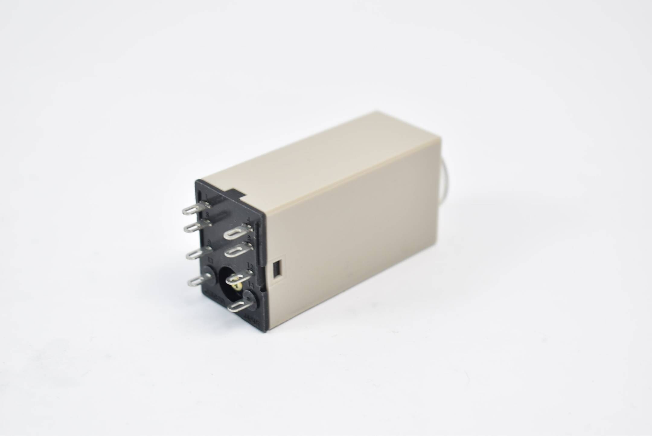 Omron Timer 1s H3Y-2-7 24 V DC