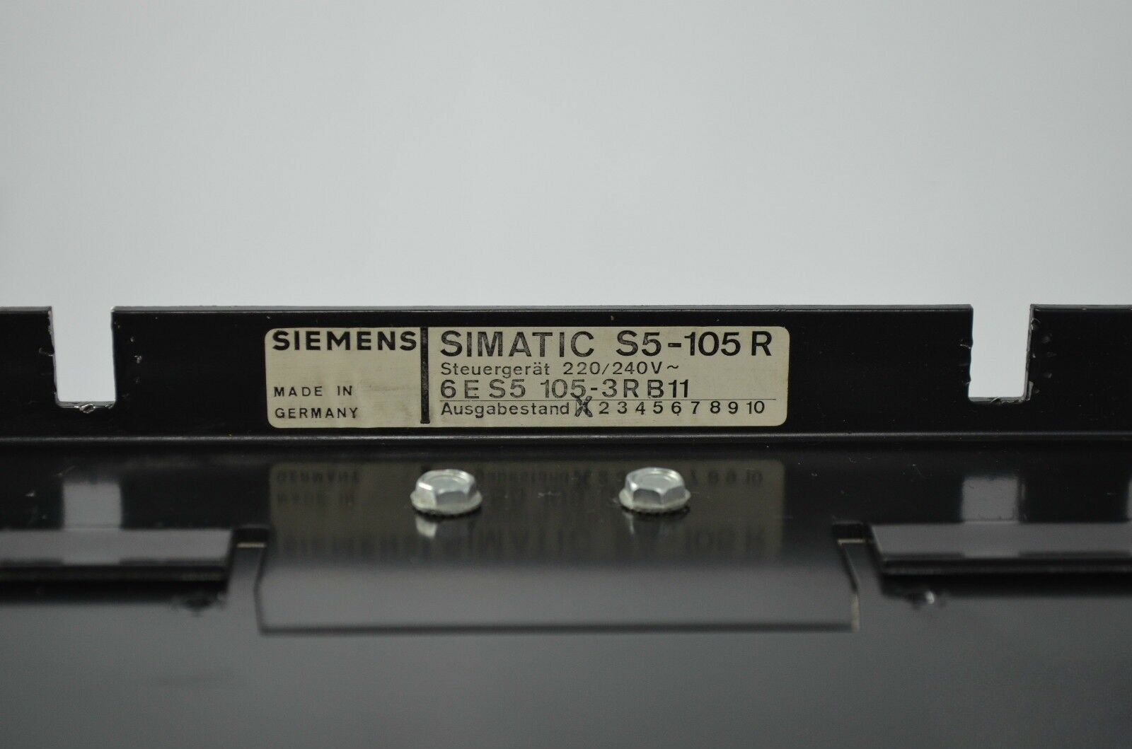 Siemens simatic S5-105 R 6ES5 105-3RB11 ( 6ES5105-3RB11 )