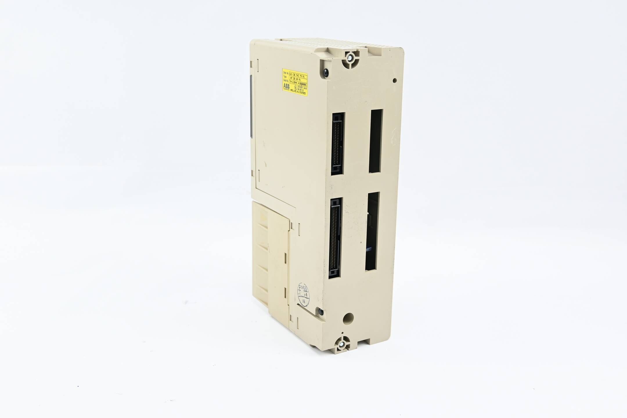 ABB Vernetzung 07 ZB 69 R1 ( GJV 30 743 79 R1 )