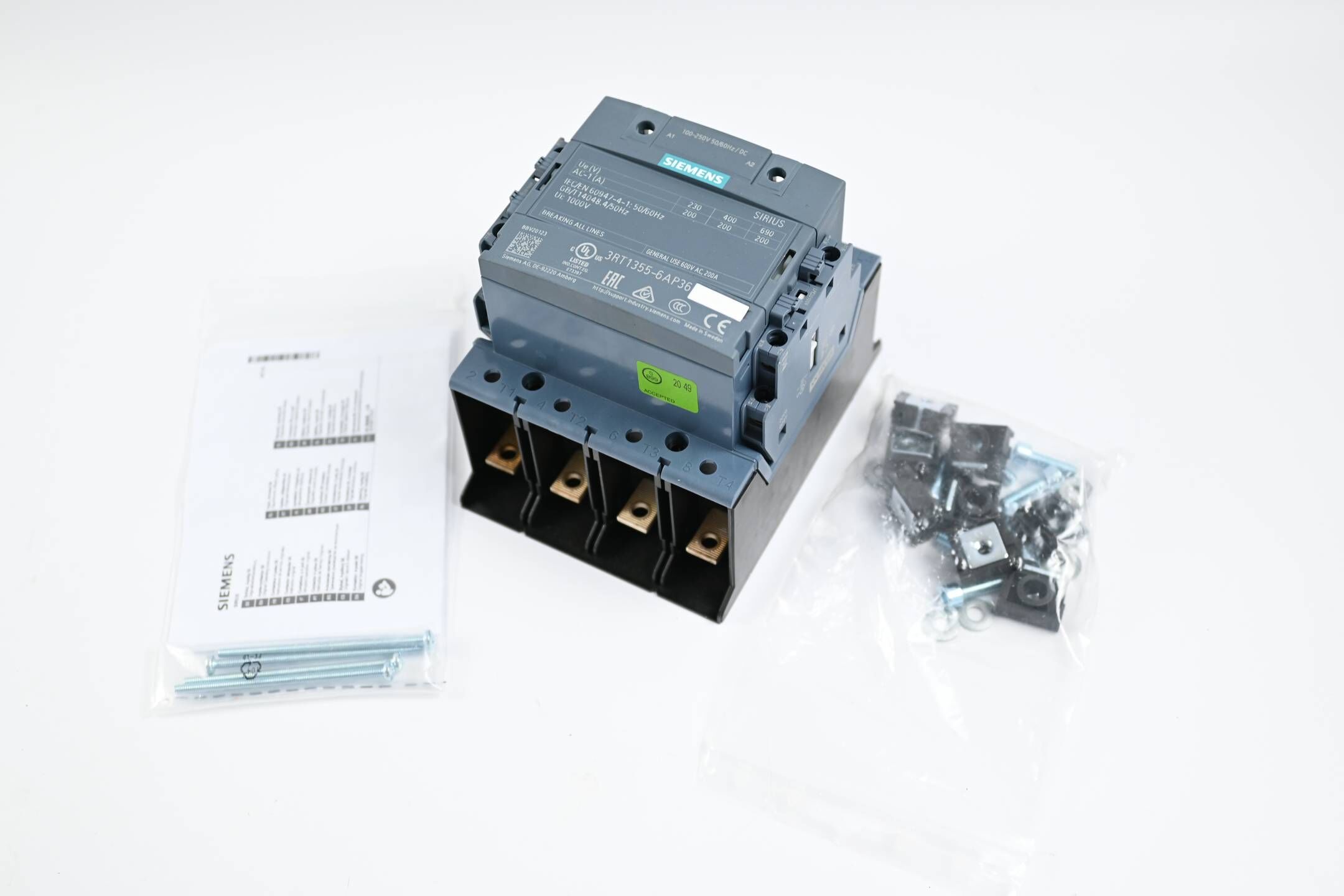 Siemens Sirius Schütz 3RT1355-6AP36 ( 3RT1 355-6AP36 ) AC-1, 200 A/400 V/40 °C