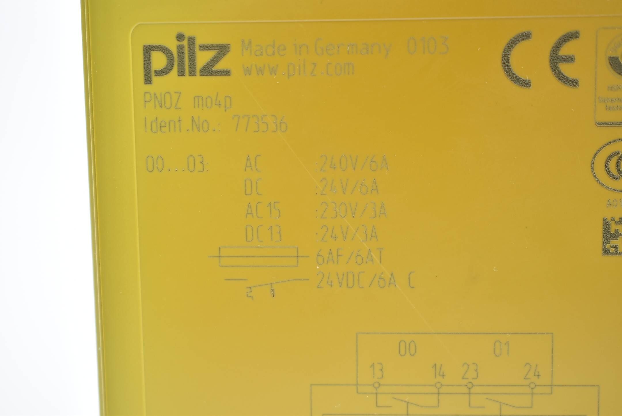 Pilz konfigurierbares Erweiterungsmodul PNOZ  mo4p ( 773536 )