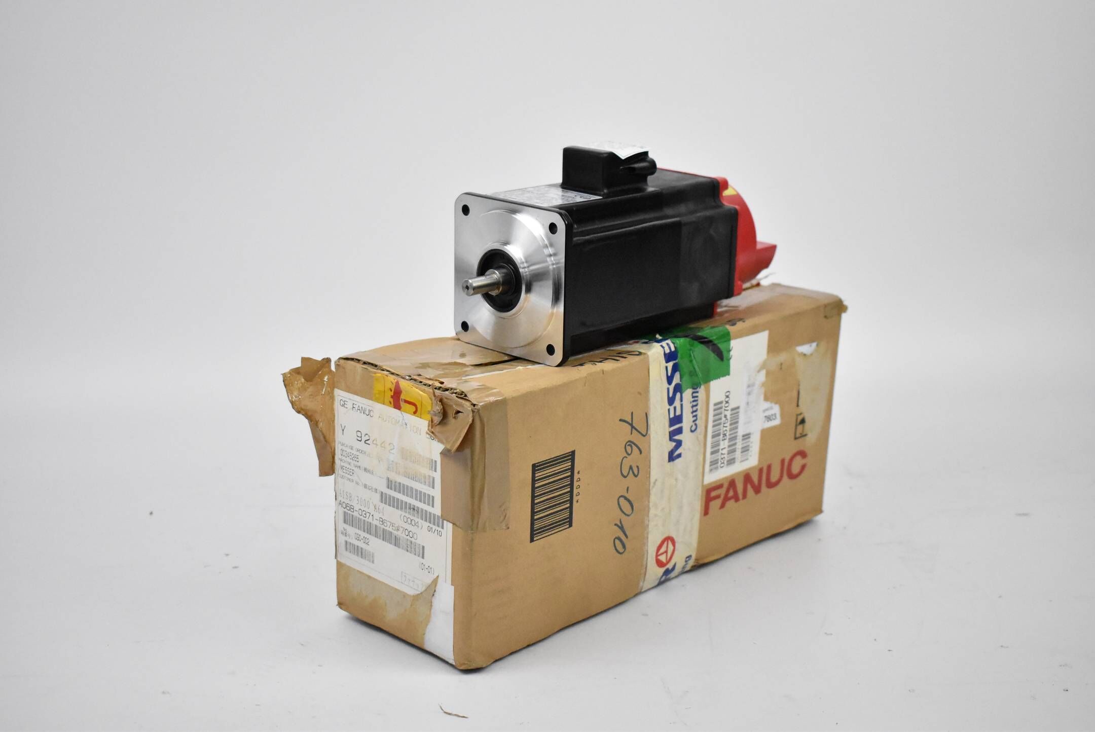 Fanuc AC Servo Motor A06B-0371-B675#7000 ( Alpha 1/3000 ) 