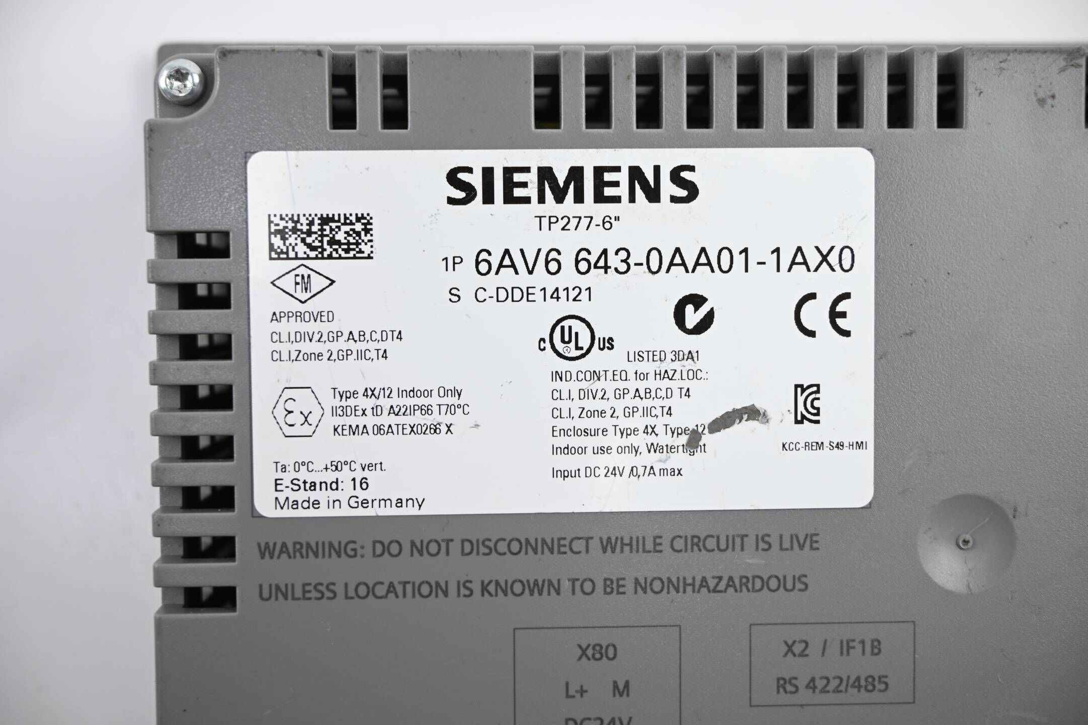 Siemens Simatic Touchpanel TP277-6" 6AV6643-0AA01-1AX0 ( 6AV6 643-0AA01-1AX0 )