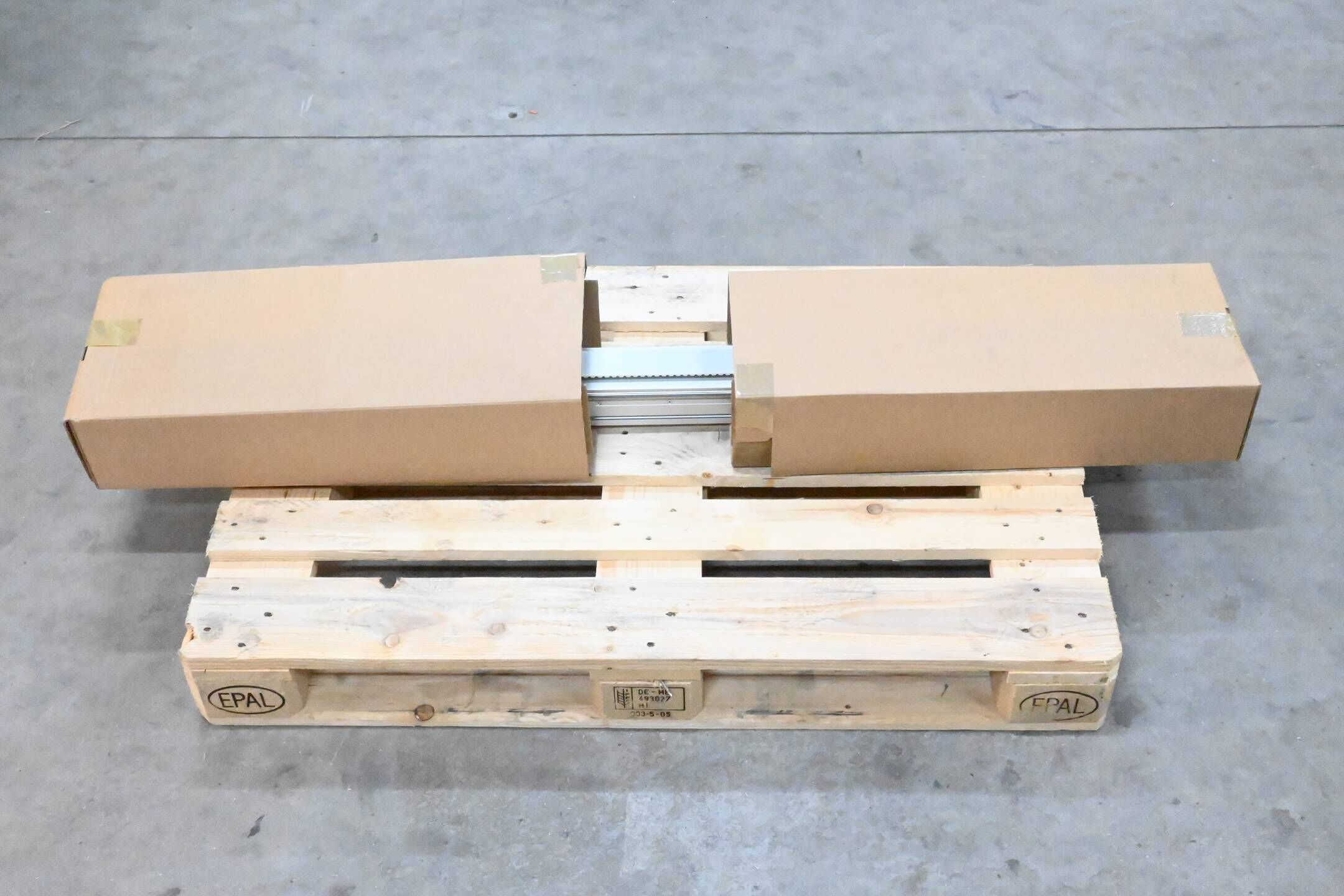 Max GmbH Linearmodul MZK 090.200.1400.33ZnNi.73