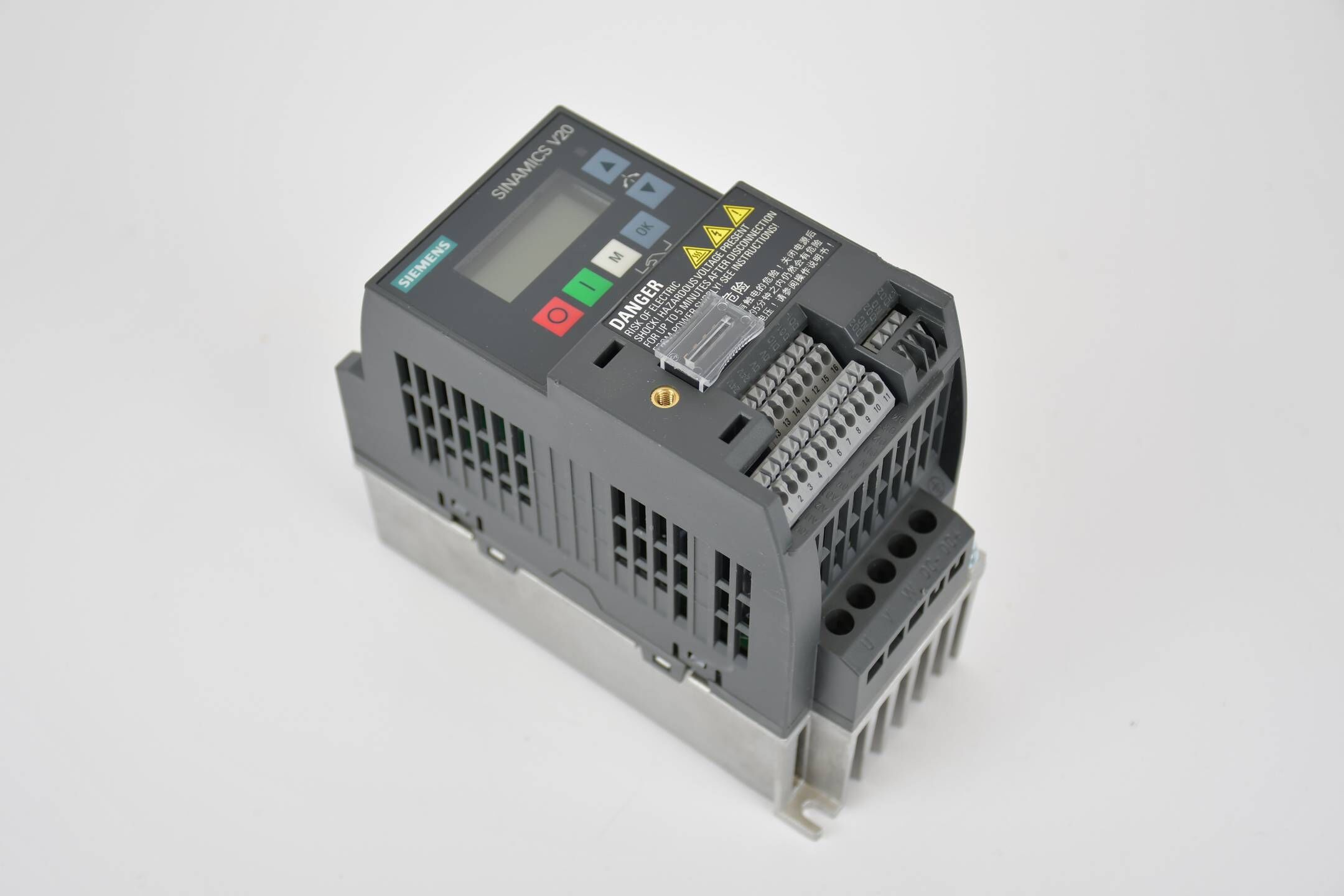 Siemens sinamics V20 Umrichter 6SL3210-5BB17-5UV1 ( 6SL3 210-5BB17-5UV1 ) E11