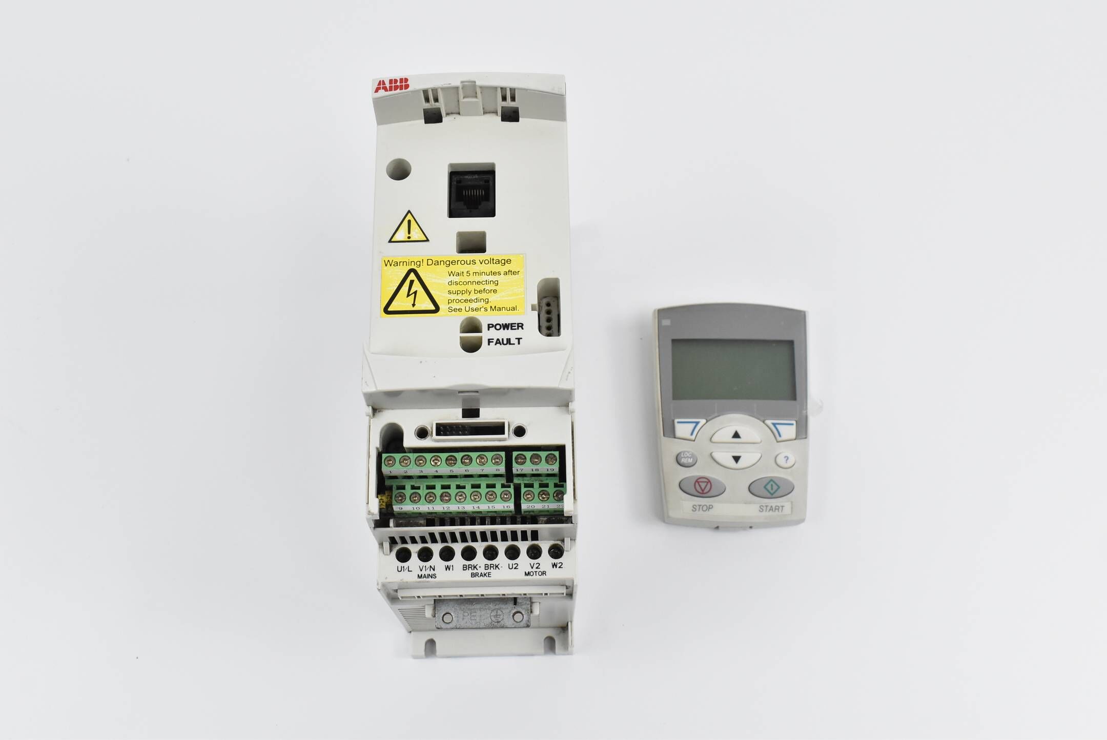 ABB Frequenzumrichter ACS350-03E-08A8-4 inkl. ACS-CP-A Bedienpanel
