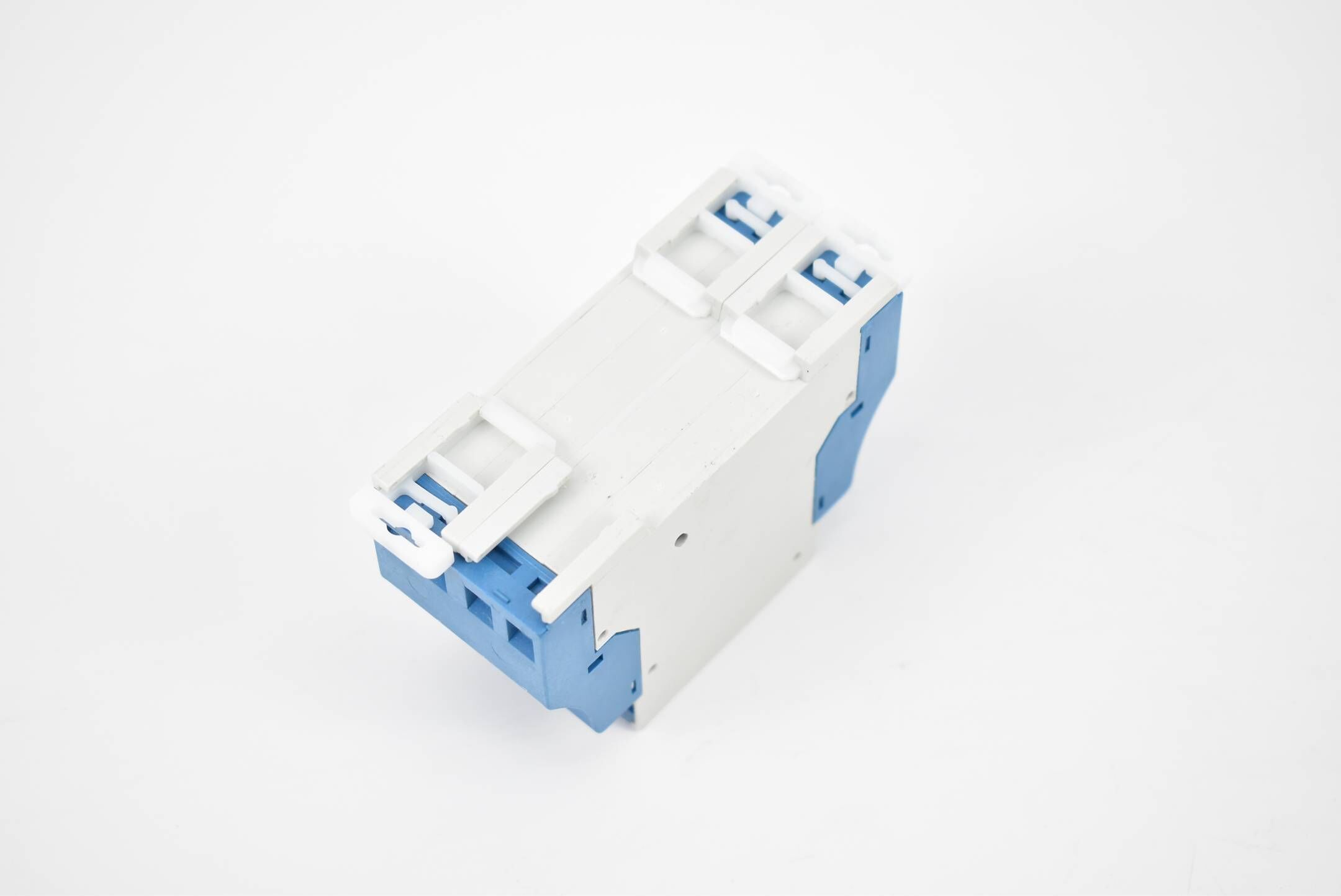 Eltako Installationsschütz XR12-220 12V AC ( 2 Schließer 230 V )