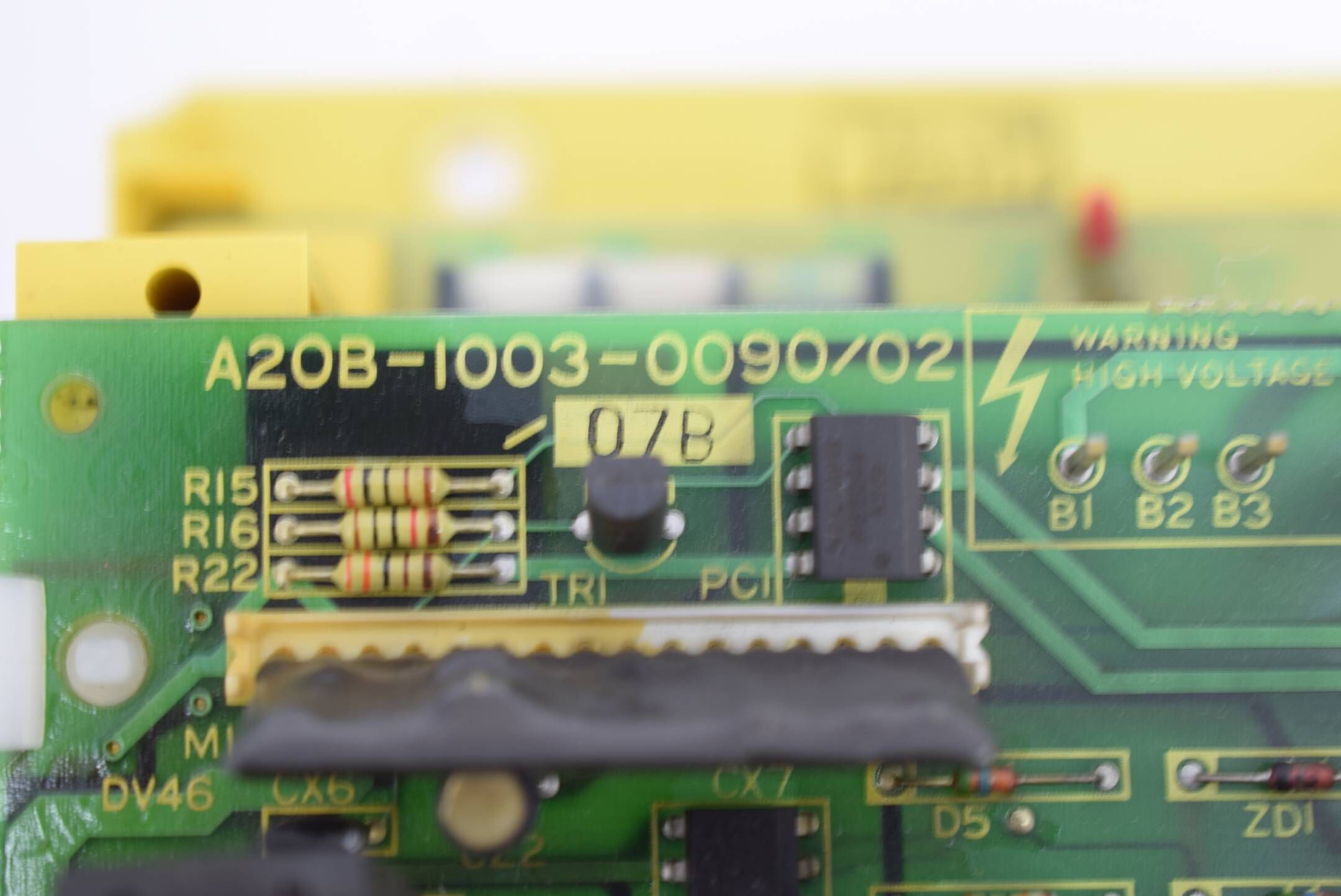 DEFEKT Fanuc LTD Servo Amplifier A06B-6058-H005 ( A20B-1003-0090/02 )