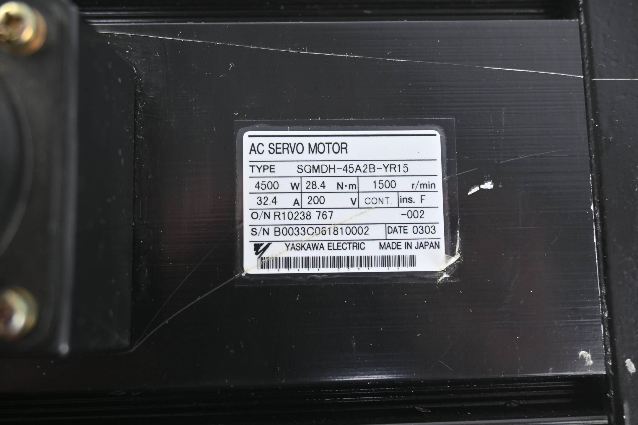 Yaskawa AC-Servomotor SGMDH-45A2B-YR15 inkl. Encoder UTSAE-B17BBF