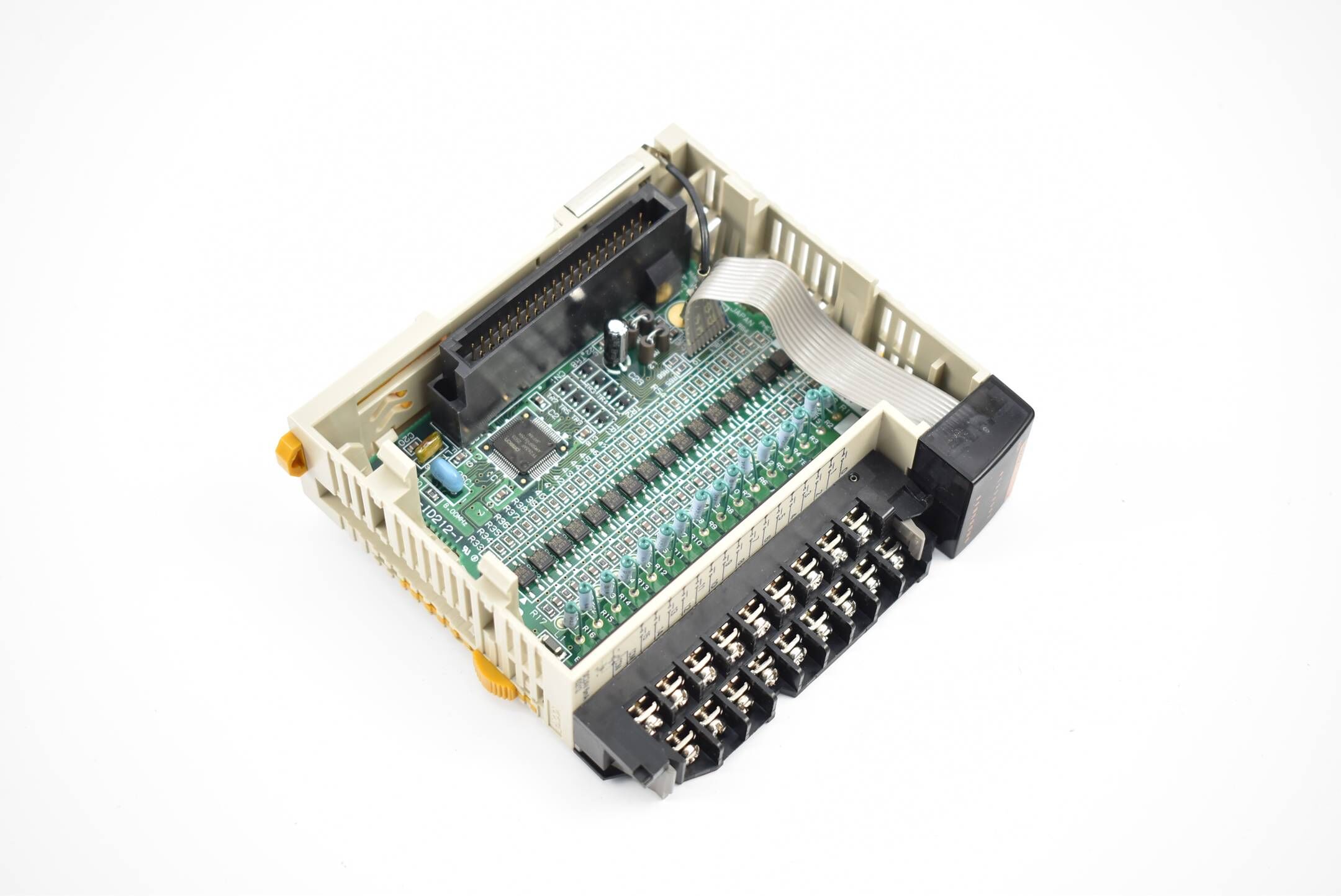 Omron ID212 Eingabeeinheit 24VDC 6mA 16PPoints CQM1-ID212