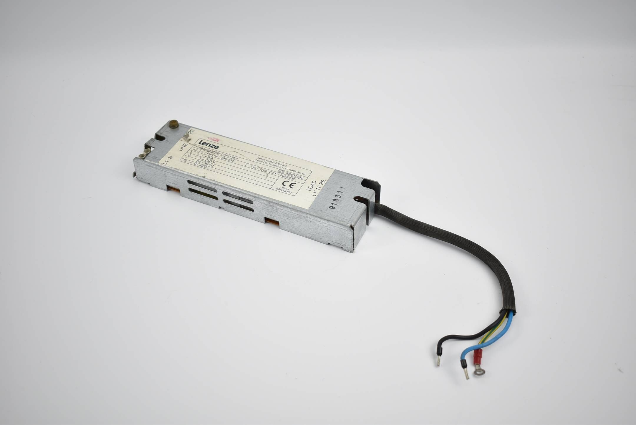 Lenze Funkentstörfilter RFI Filter EZ F1 009A062 ( 390 304 ) 9A 250V 50-60Hz