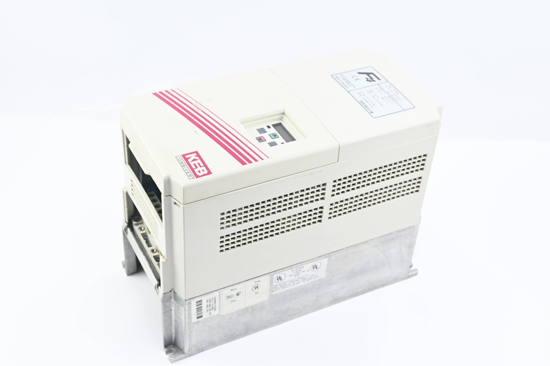 KEB Combivert F4 Frequenzumrichter 16.F4.F1G-4R01/ ( 16F4F1G-4R01 ) inkl. Panel