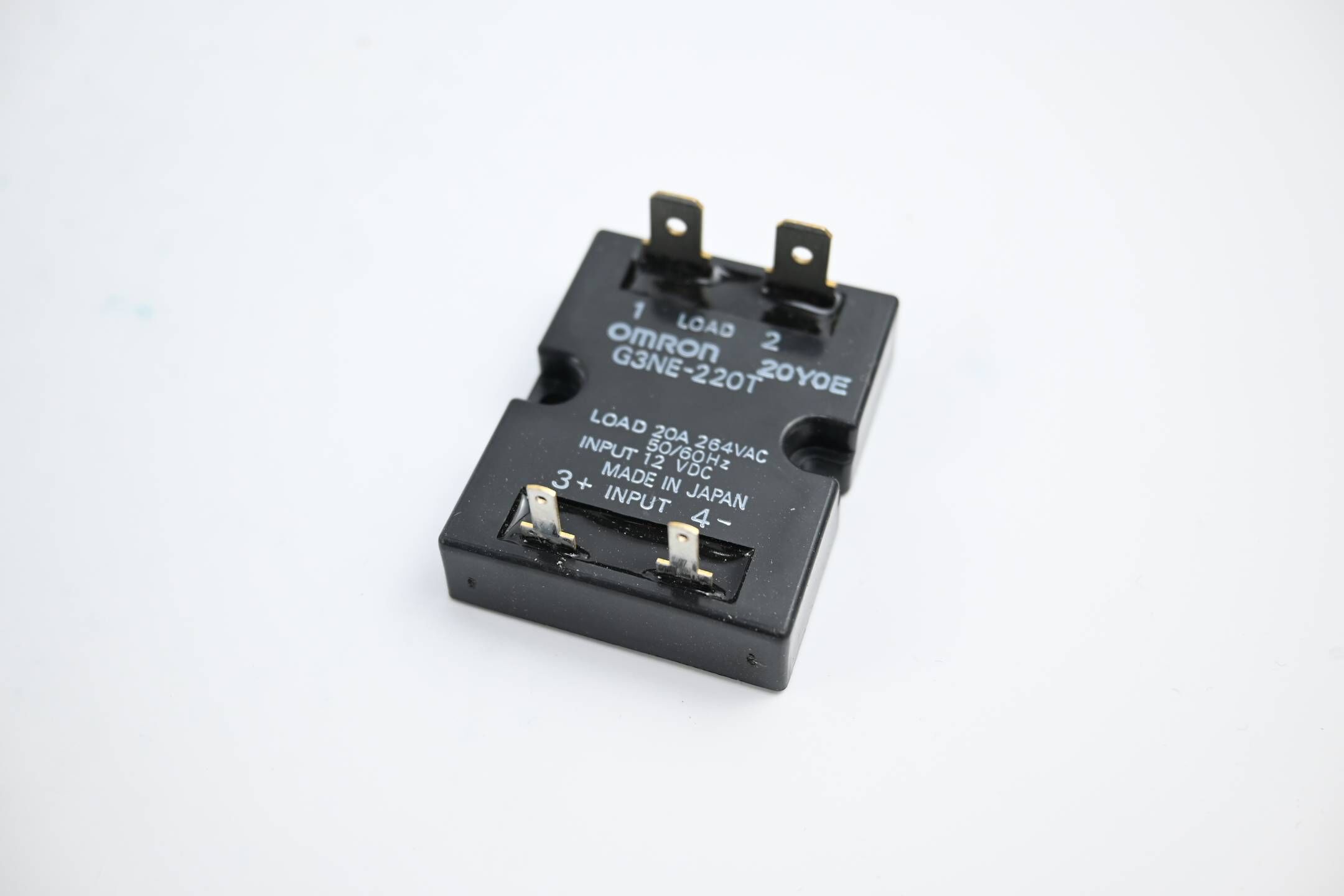 Omron 10 Stück Halbleiterrelais 12 VDC ( G3NE-220T )