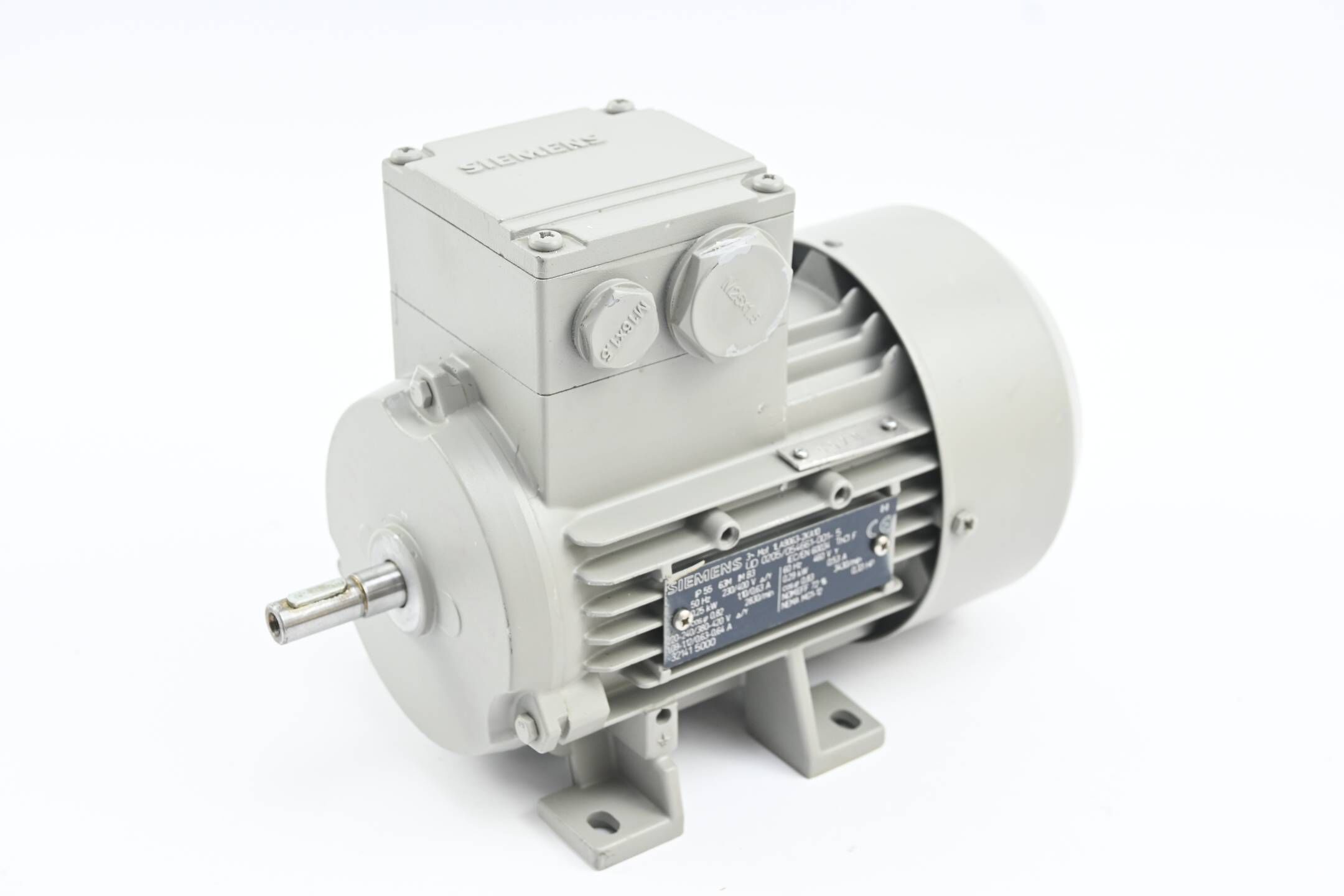 Siemens Simotics GP Niederspannungsmotor 1LA9063-2KA10 ( 1LA9 063-2KA10 )