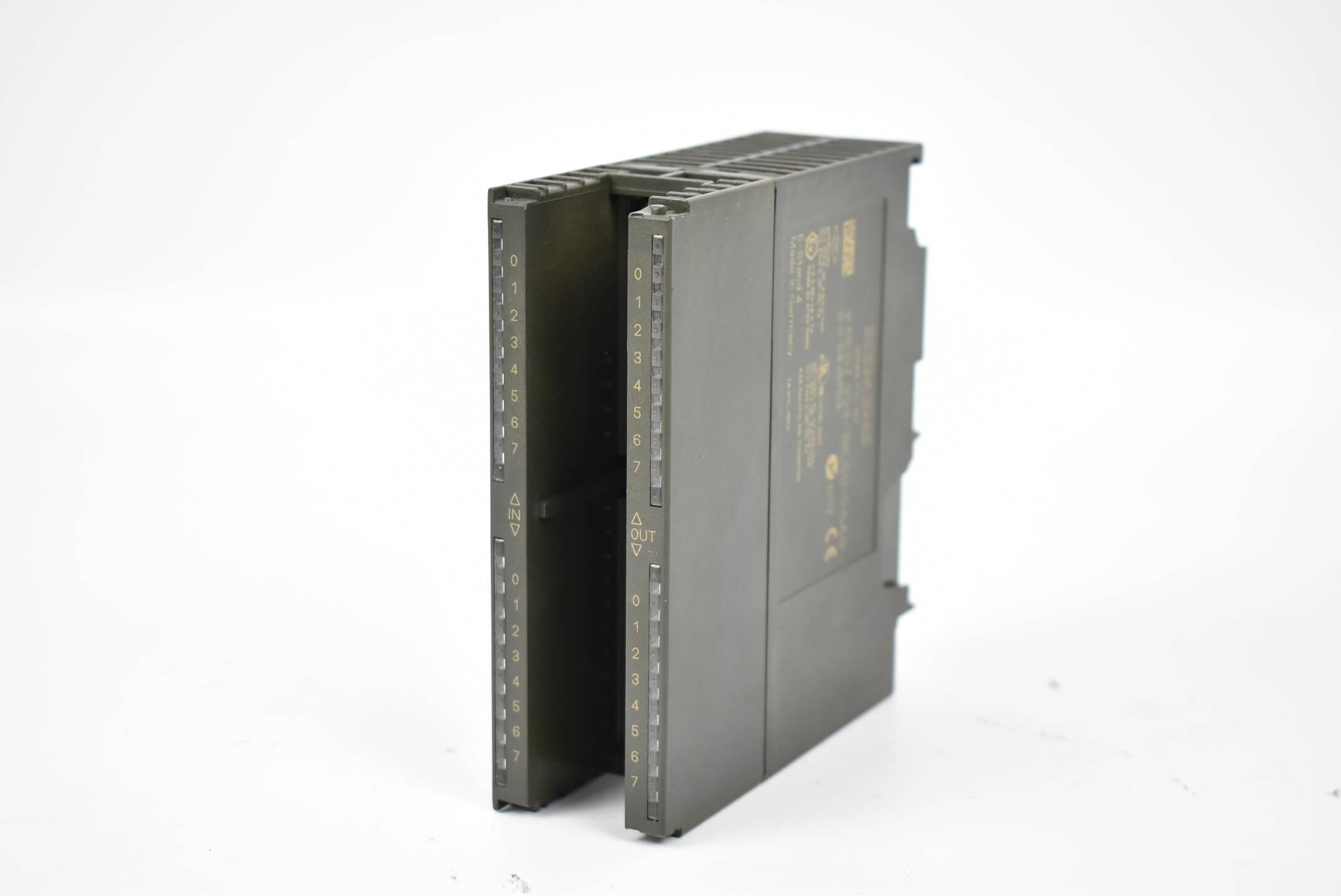 Siemens Simatic S7-300 SM 323 6ES7323-1BL00-0AA0 ( 6ES7 323-1BL00-0AA0 )