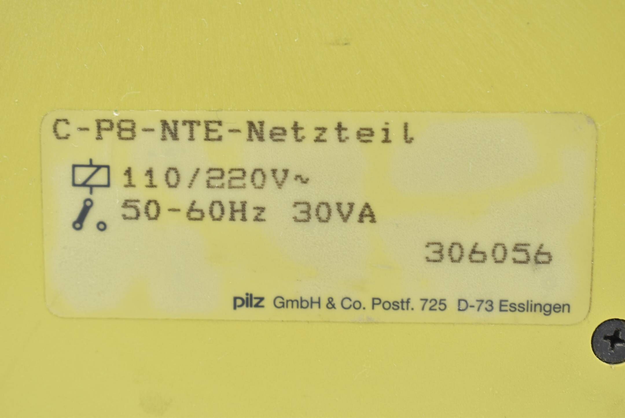 Pilz 100/220V 550-60Hz 30VA C-P8-NTE-Netzteil ( 306056 )