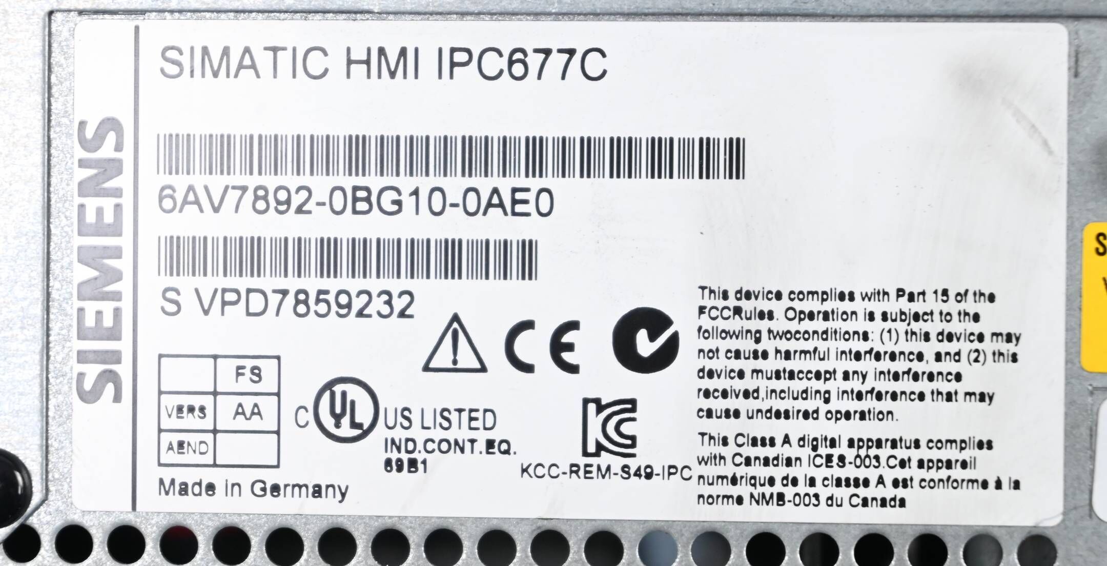 Siemens Simatic HMI IPC677C 6AV7892-0BG10-0AE0 ( 6AV7 892-0BG10-0AE0 ) Ver. AA