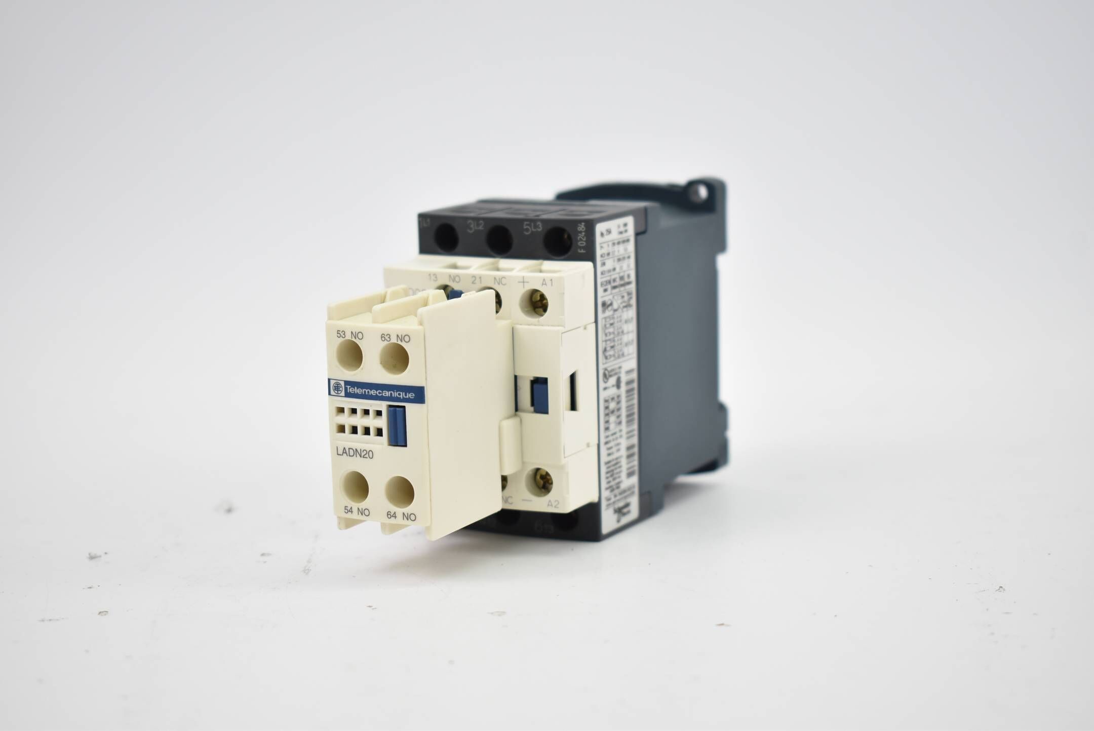 Schneider electric Telemecanique Schütz LC1DO9 + Hilfsschalterblock LADN20