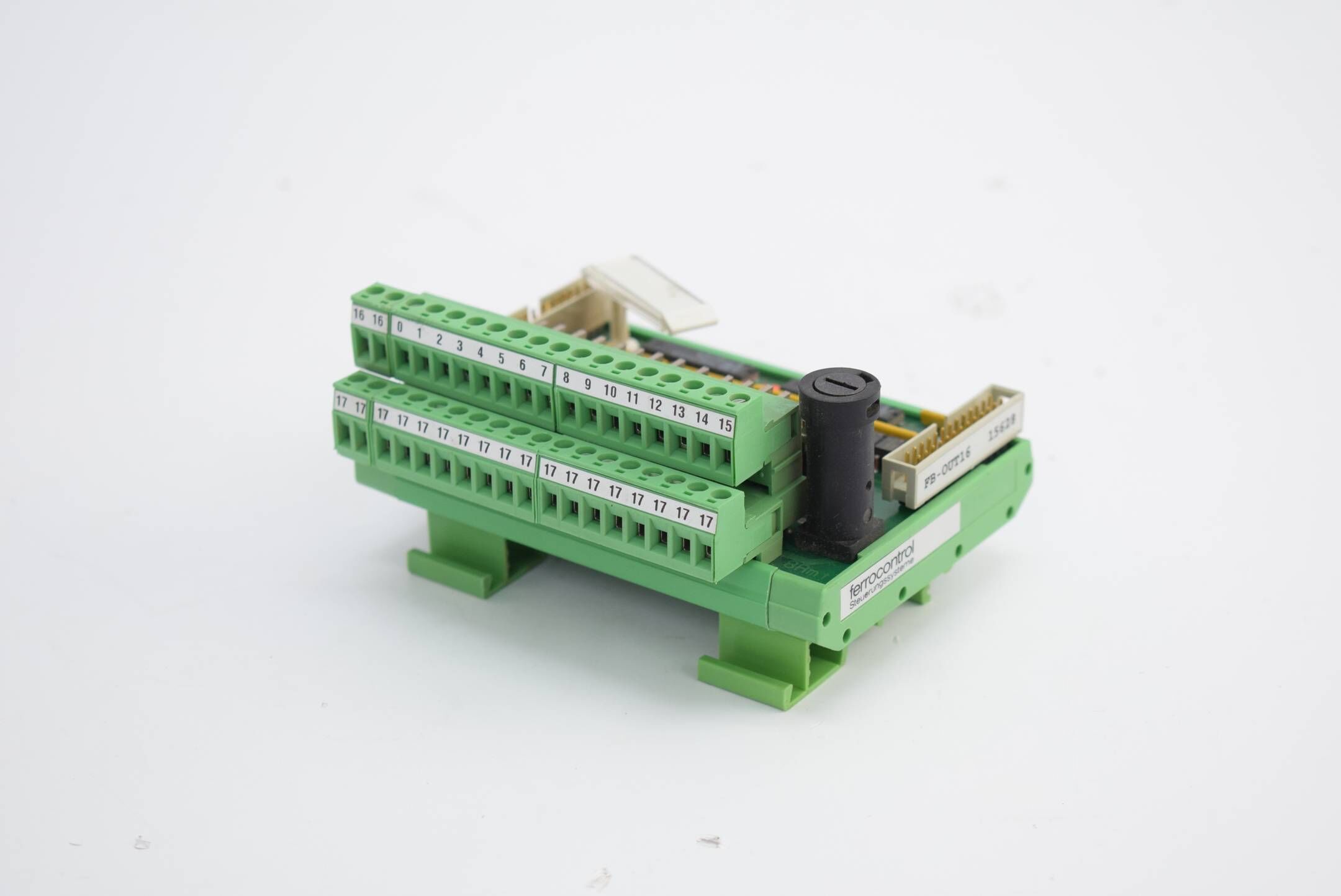 Ferrocontrol Steuerungssysteme FB-OUT16 + Phoenix Contact UMK