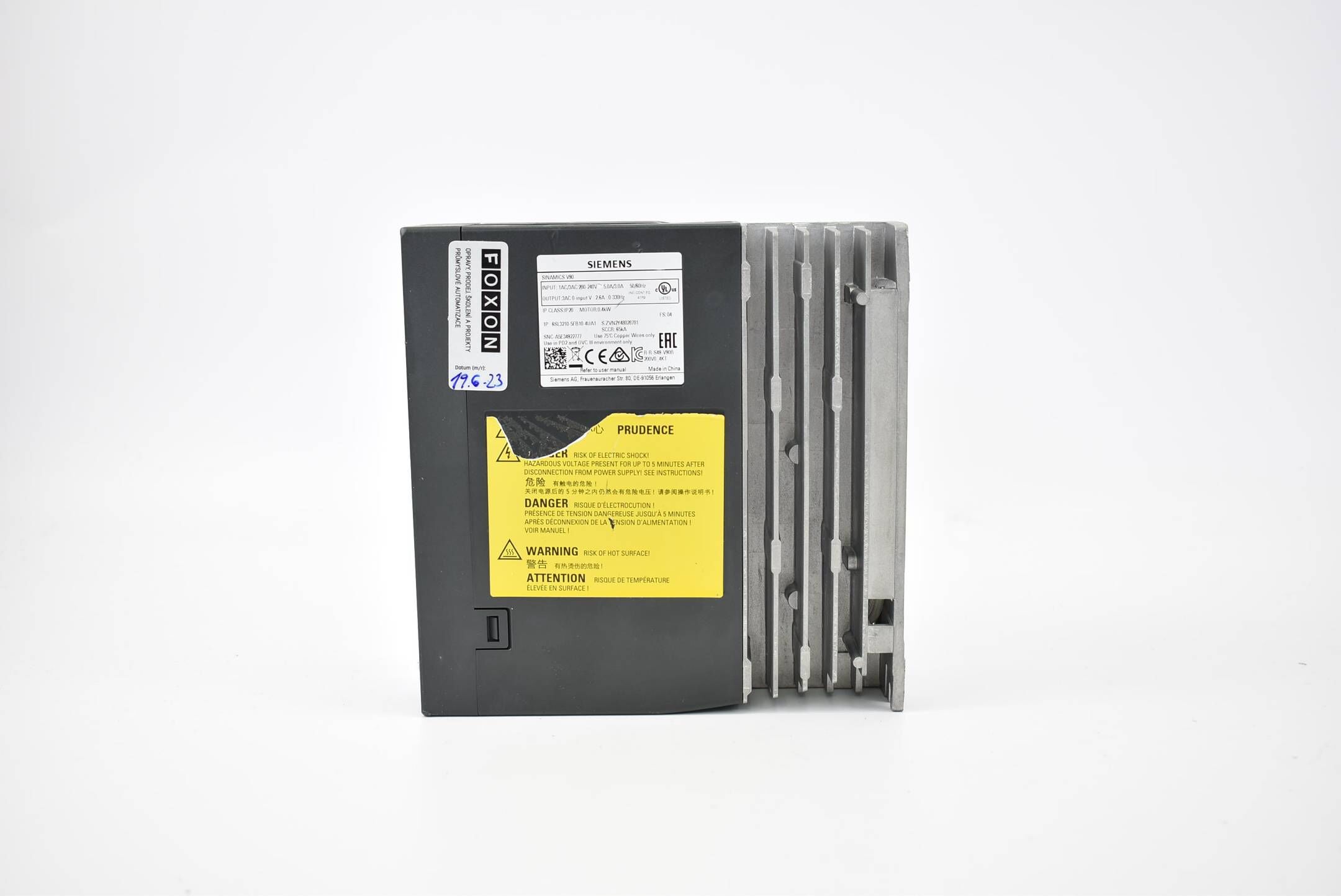 Siemens sinamics V90 6SL3210-5FB10-4UA1 ( 6SL3 210-5FB10-4UA1 ) E.4