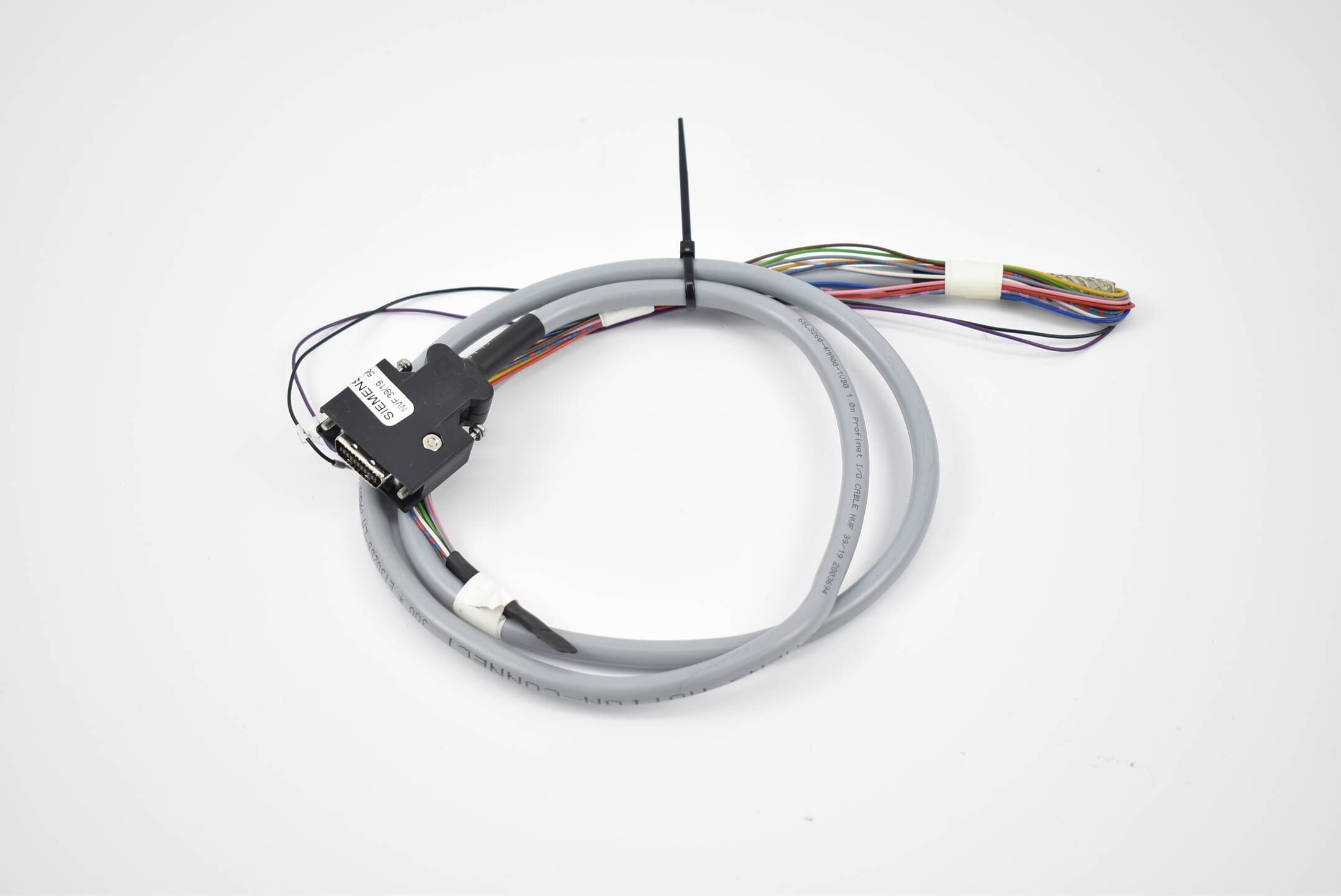 Siemens Konfektioniertes E/A-Kabel 6SL3260-4MA00-1VB0 ( 6SL3 260-4MA00-1VB0 ) 1m